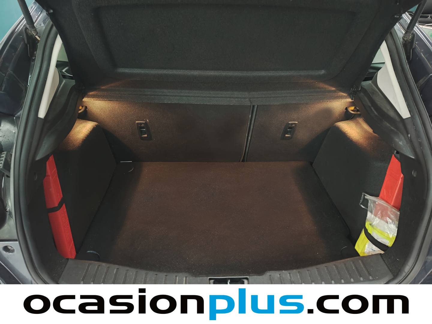 Fotos maletero Ford Focus Ford Focus 1.0 EcoBoost S&S Edition (125 CV)