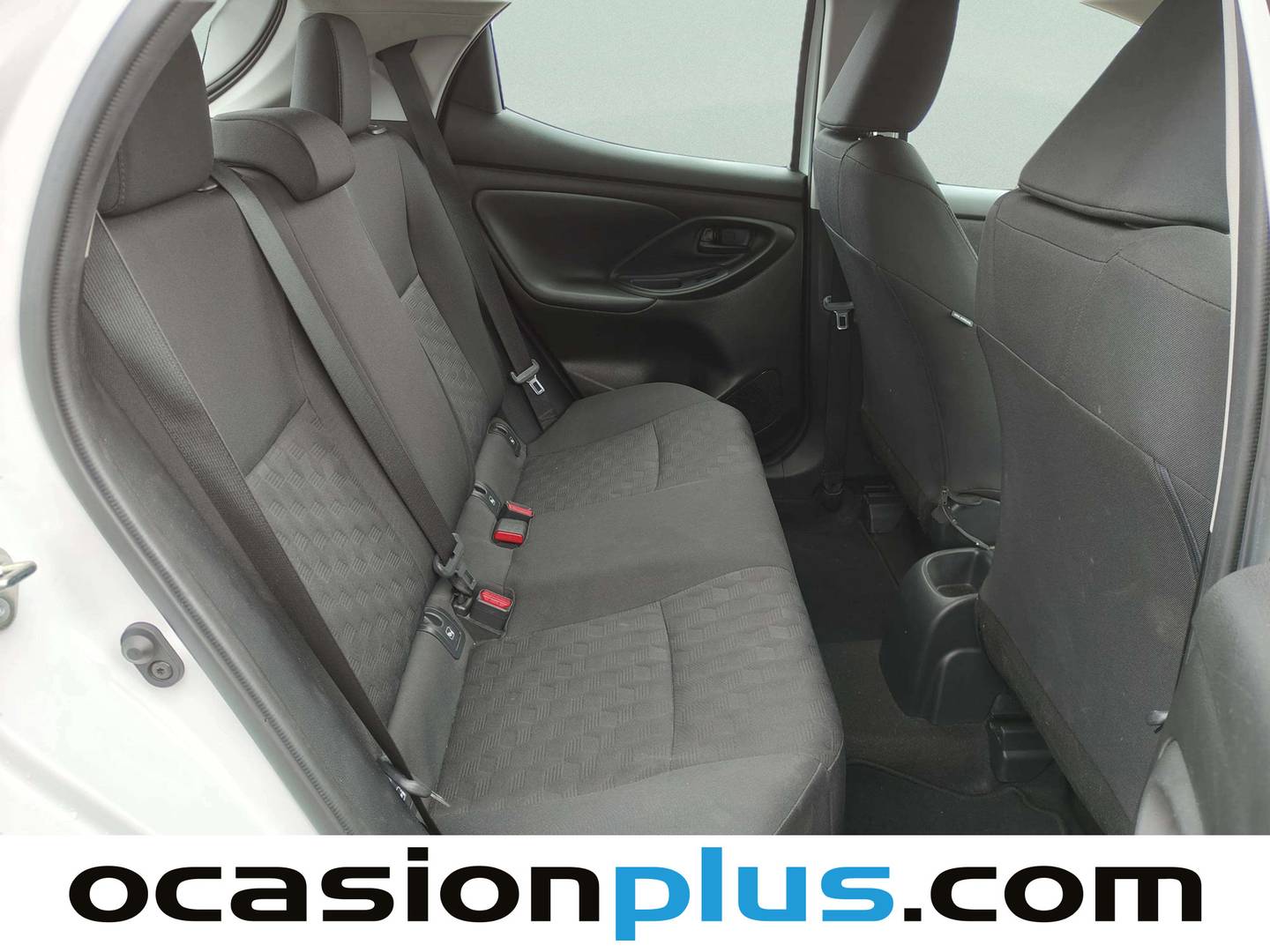 Foto asientos traseros Toyota Yaris Toyota Yaris 1.5 S-Edition (125 CV)