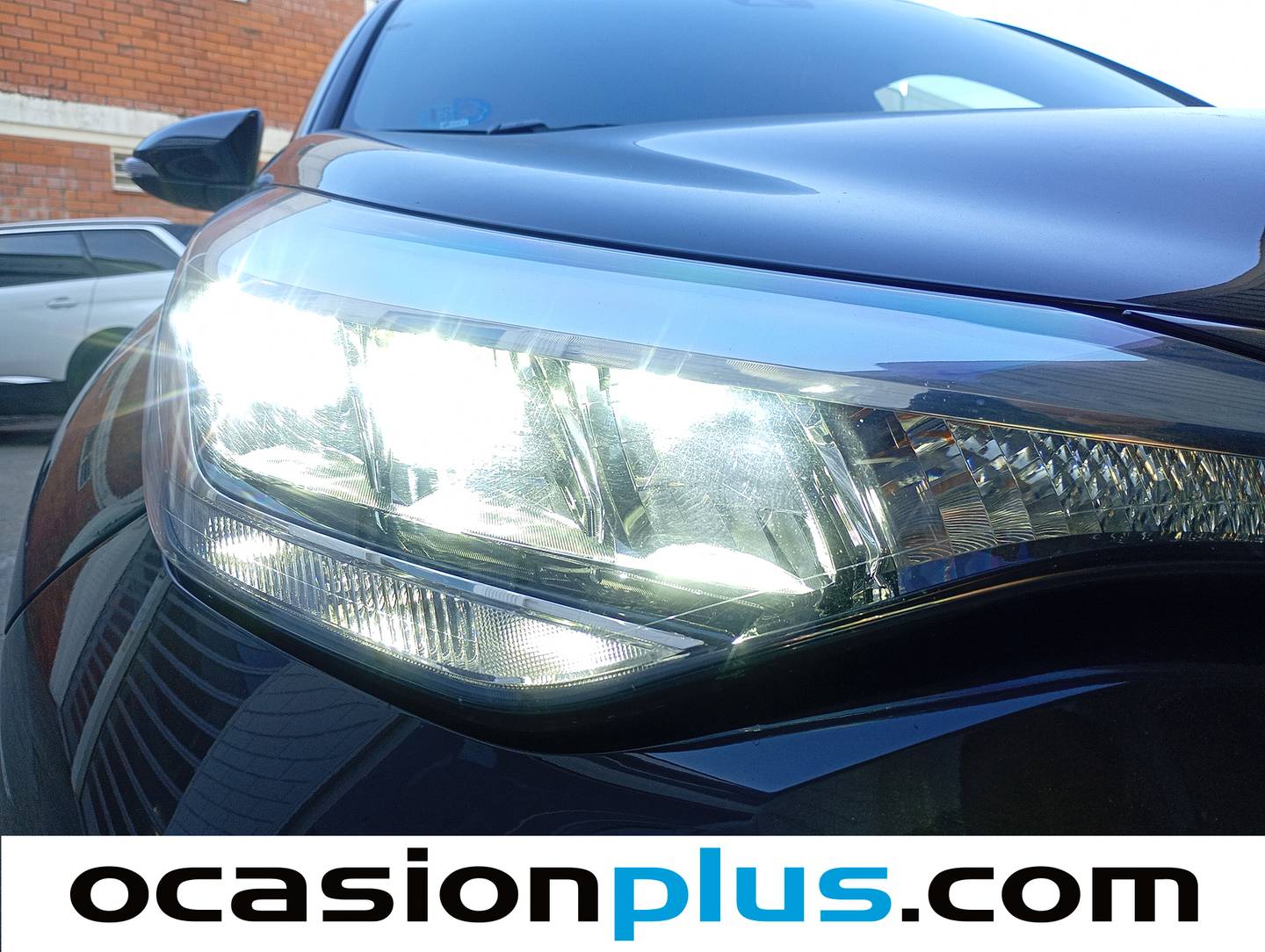 Acabados Toyota C-HR Toyota C-HR 1.8 125H Advance (122 CV)