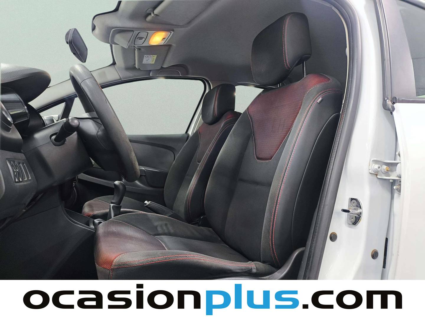 Foto asientos delanteros Renault Clio Renault Clio Sport Tourer 1.2 16V Authentique E6 (75 CV)