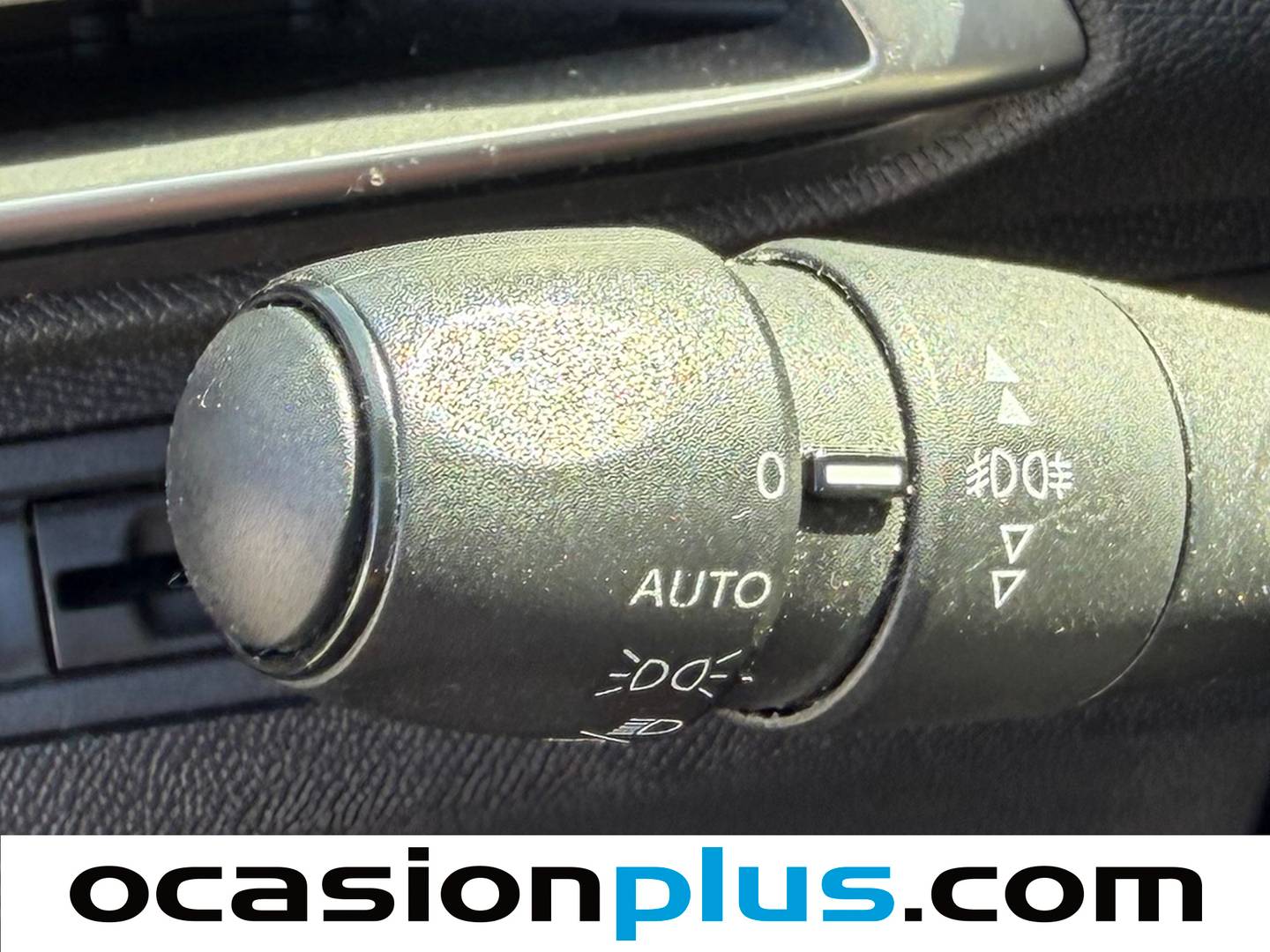 Acabados Peugeot 5008 Peugeot 5008 1.2L PureTech S&S Active (130 CV) 7 Plazas