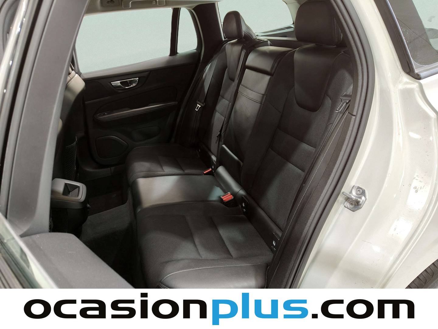 Foto asientos traseros Volvo V60 Volvo V60 D4 Momentum Auto (190 CV)