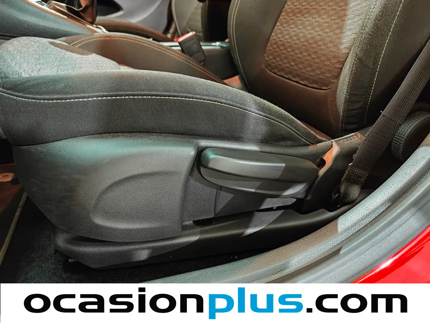 Foto Opel Astra Opel Astra 1.6 CDTi Dynamic (110 CV)