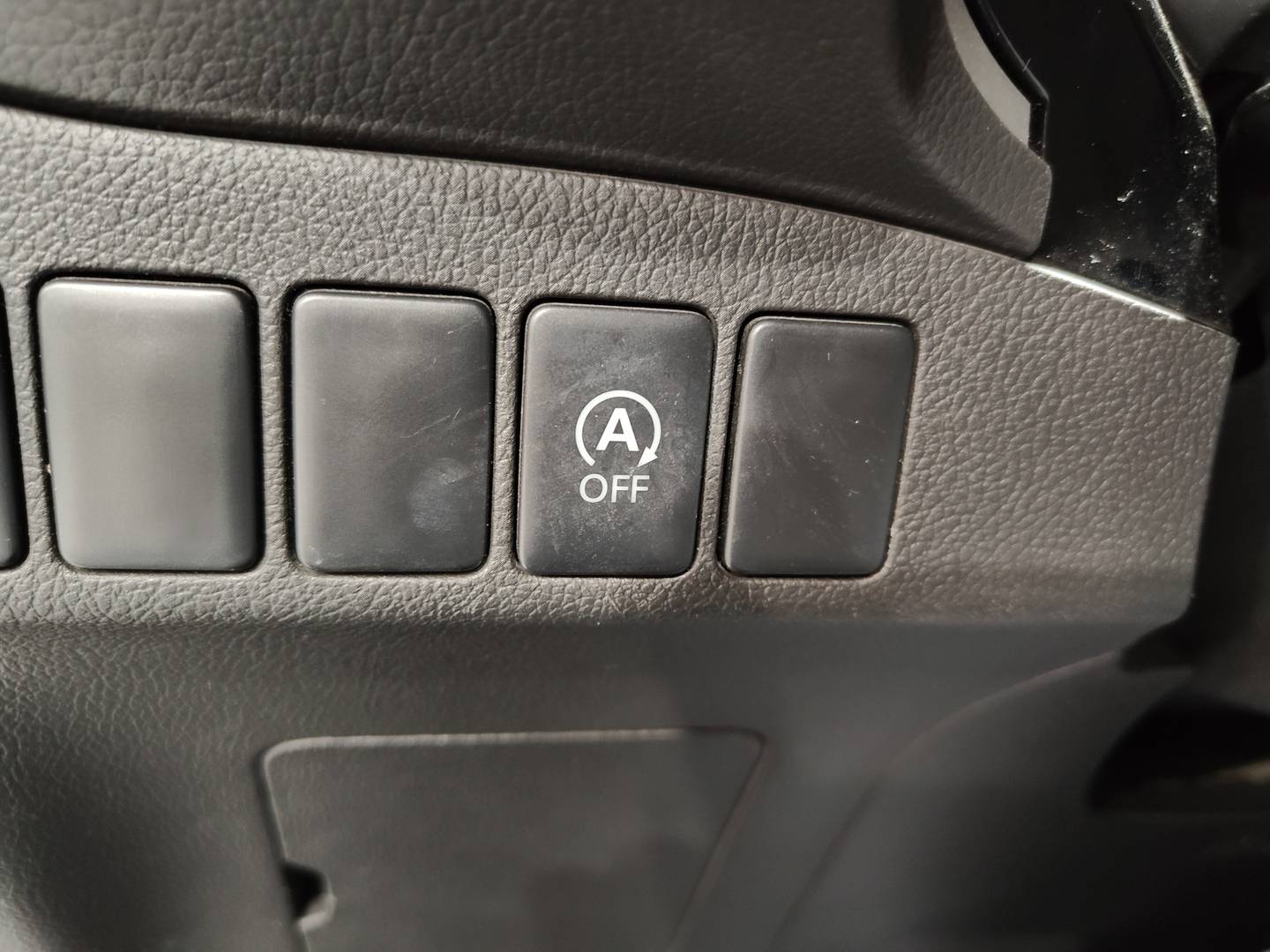 Foto Mitsubishi Outlander Mitsubishi Outlander 220 DI-D Motion 2WD (150 CV) 7 Plazas