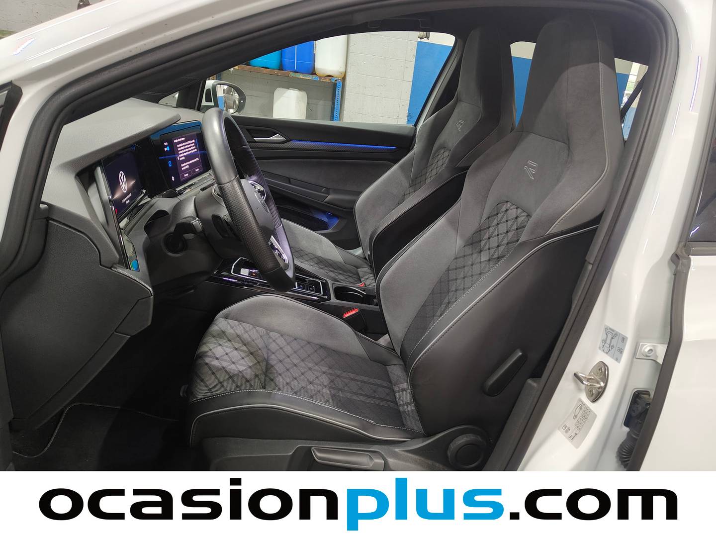 Foto asientos delanteros Volkswagen Golf Volkswagen Golf R-Line 1.5 eTSI (150 CV) DSG