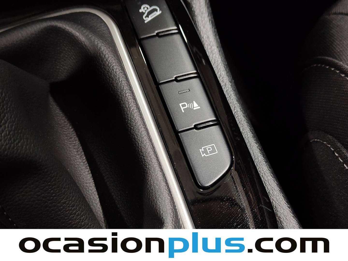 Acabados KIA Sportage KIA Sportage 1.6 CRDi MHEV Drive 4x2 (136 CV)