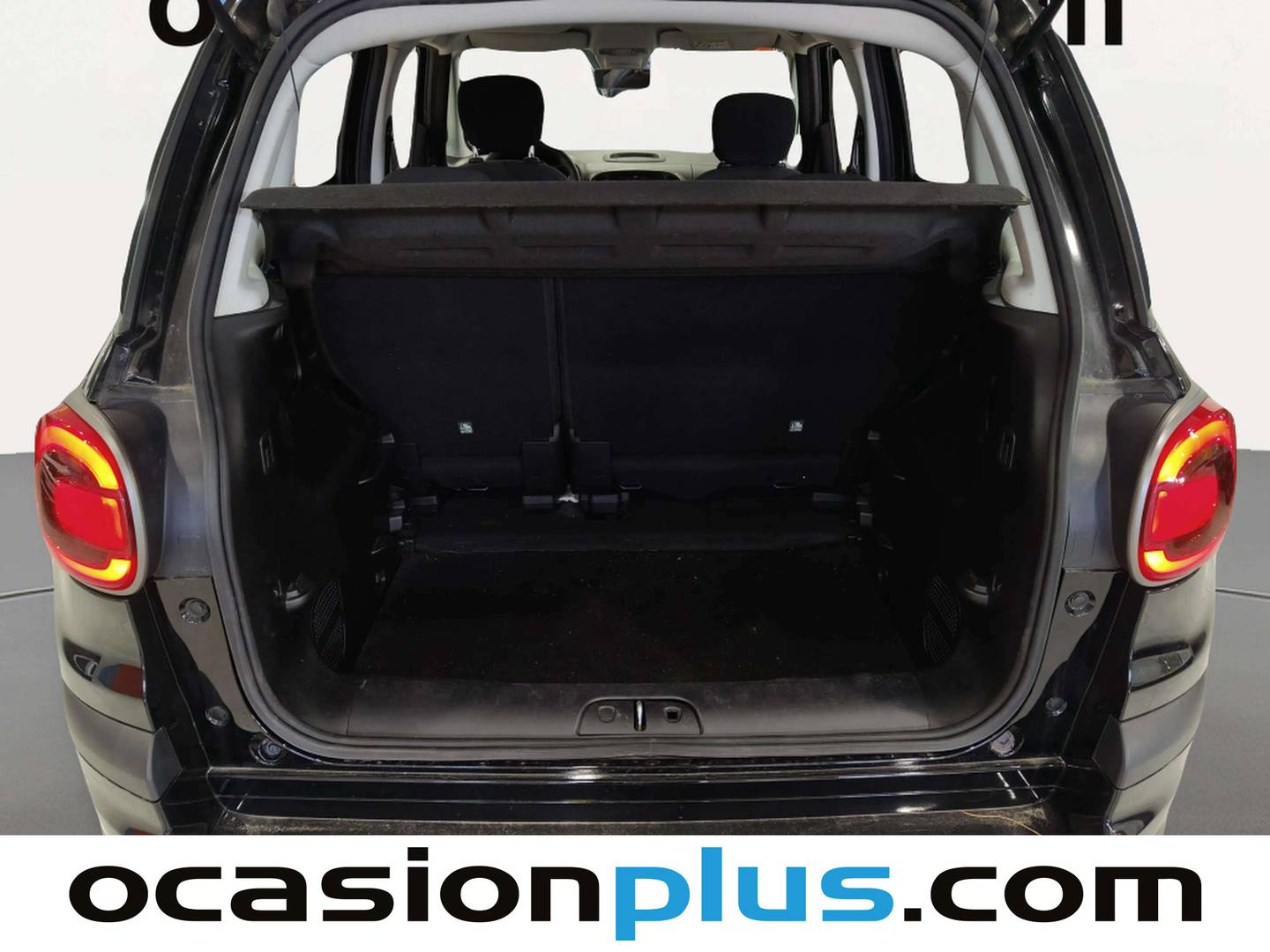 Fotos maletero Fiat 500L Fiat 500L 1.4 16v Cross (95 CV)