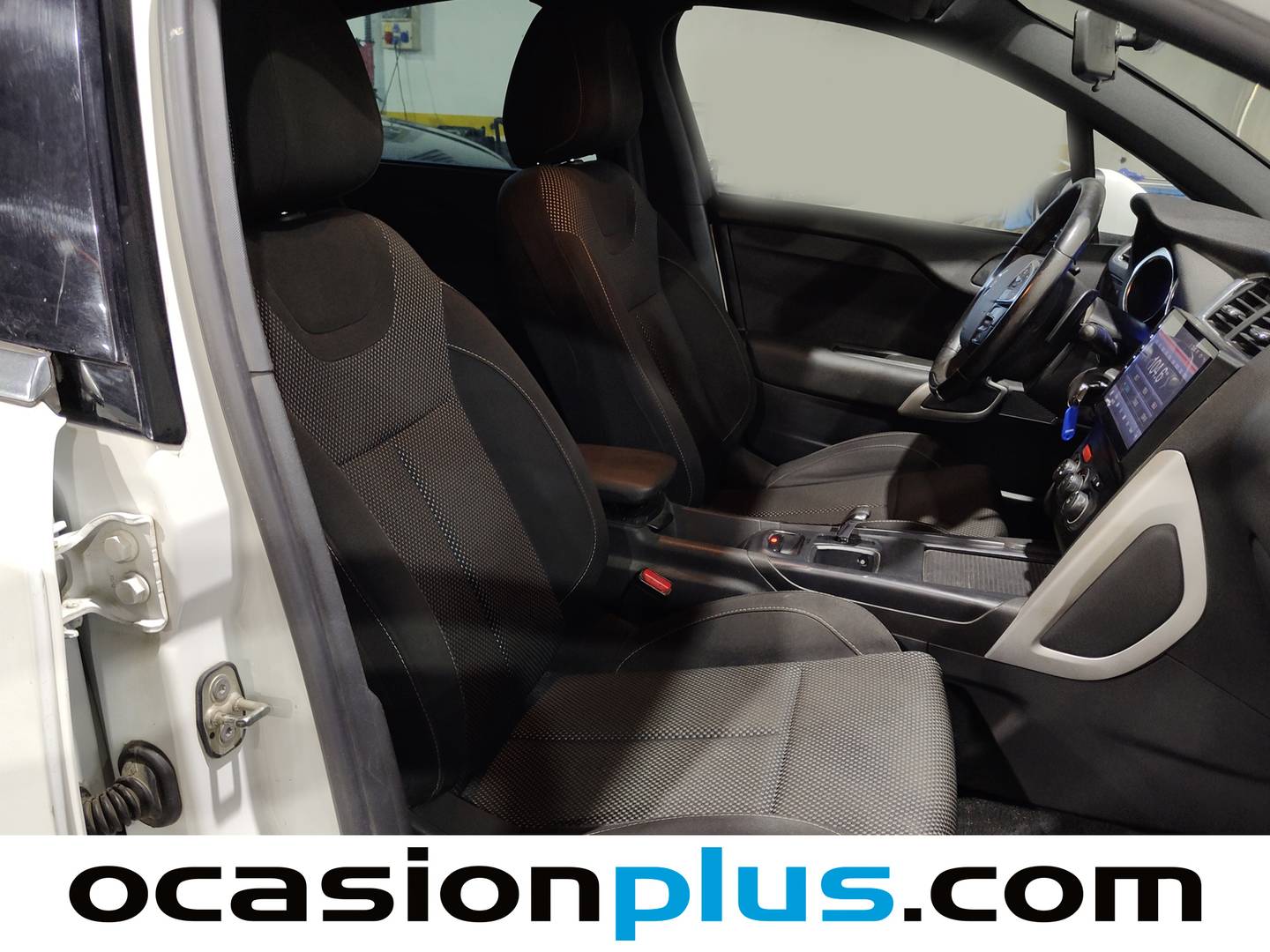 Foto Citroën DS4 Citroen DS4 1.6 e-HDi STT Design (112 CV)