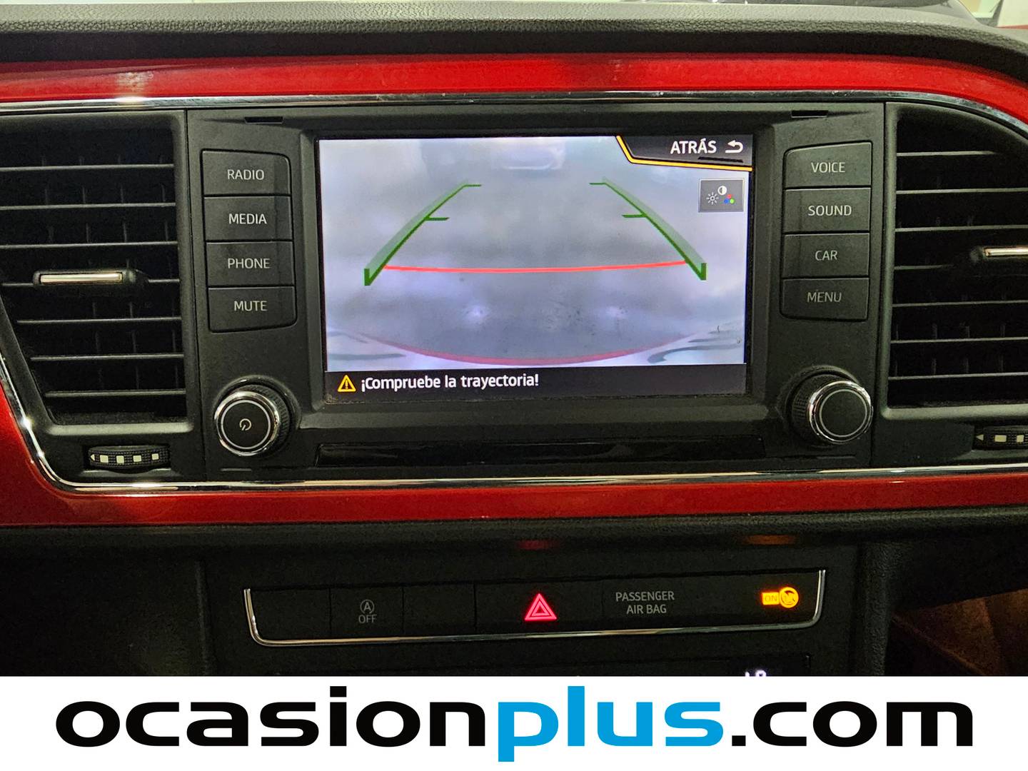 Equipamiento del Seat León Seat León 1.2 TSI S&S Style Connect (110 CV)