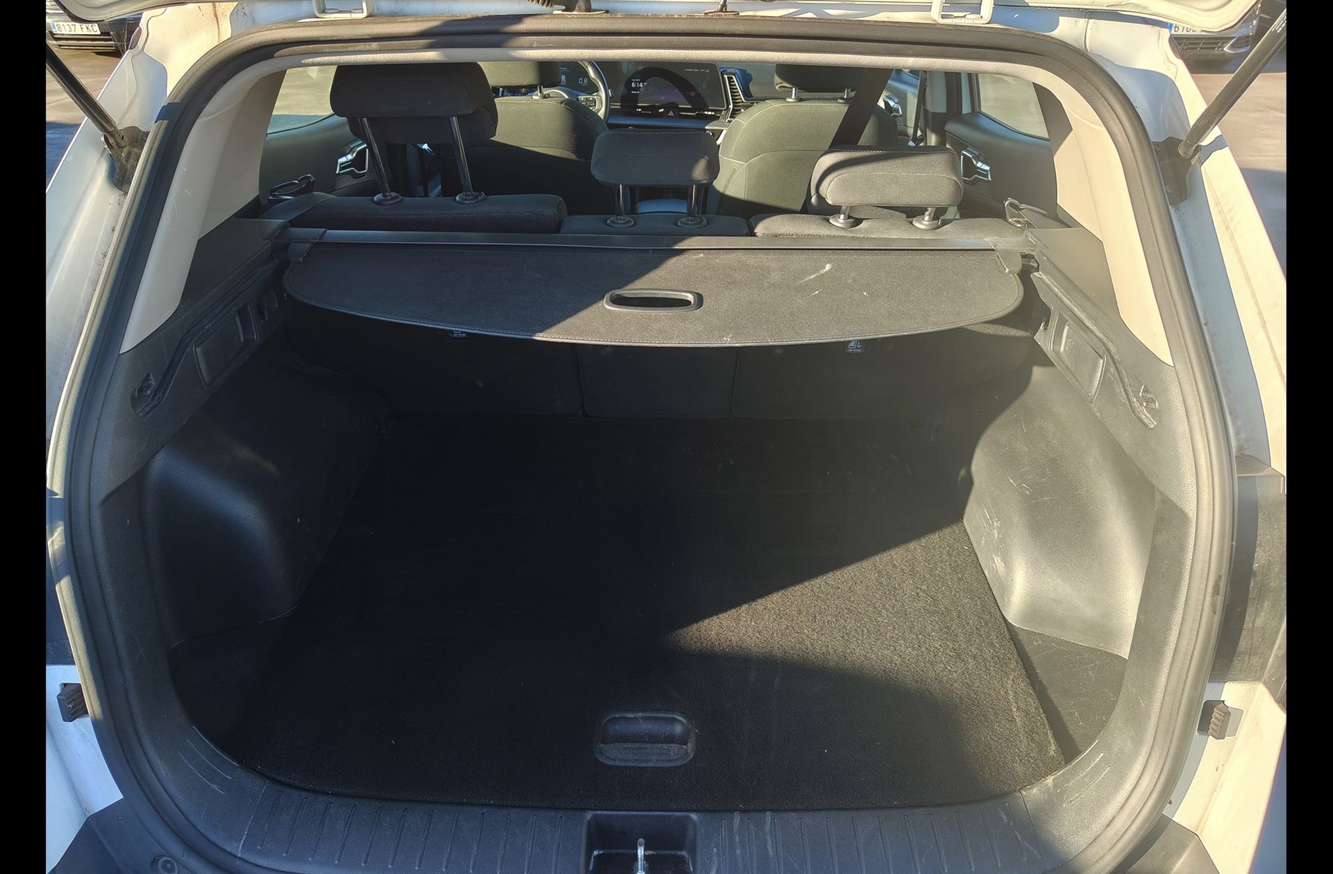 Kia Sportage 1.6 CRDi MHEV Business 4x2 - foto 16