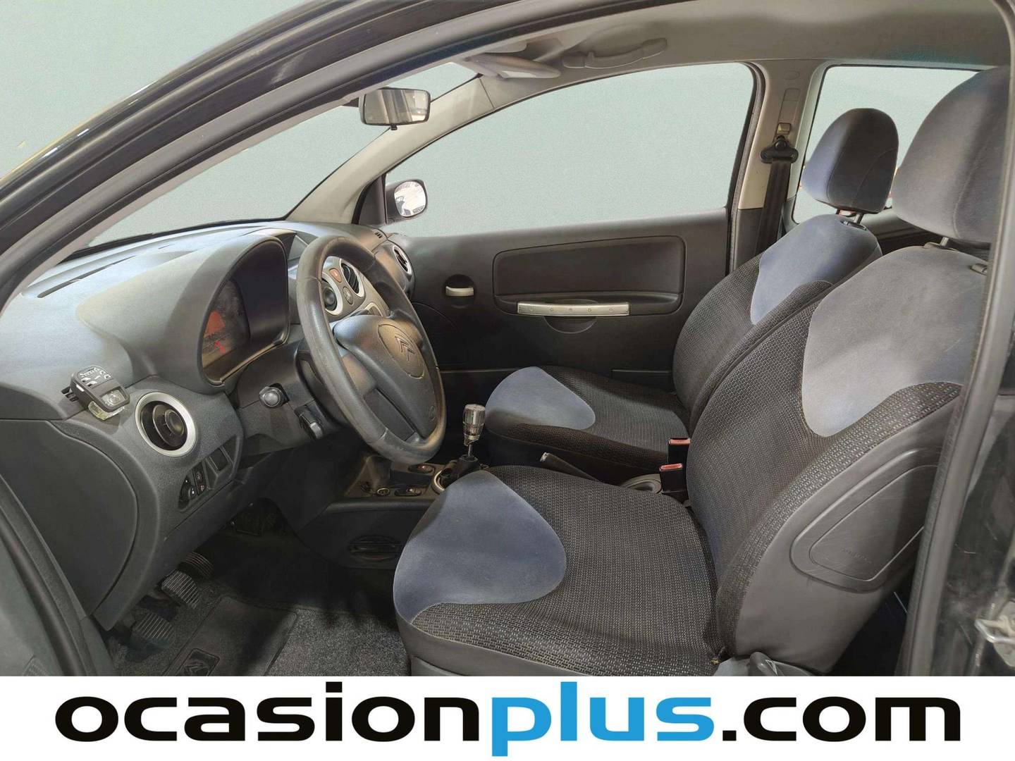 Foto asientos delanteros Citroën C2 Citroën C2 1.4i Audace (75 CV)