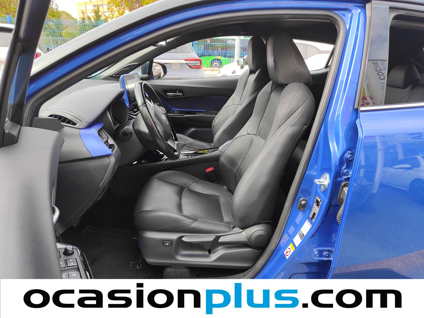 Foto asientos delanteros Toyota C-HR Toyota C-HR 1.8 125H Dynamic Plus (122 CV)