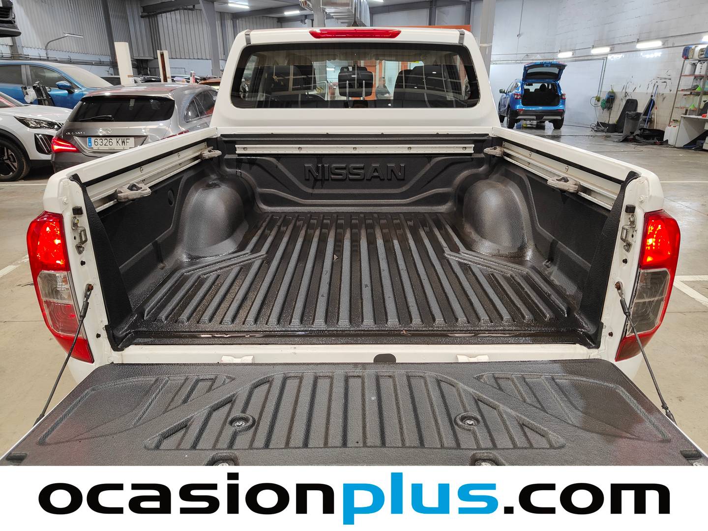 Fotos maletero Nissan Navara Nissan Navara PickUp 2.3 dCi Doble Cabina Acenta (160 CV)