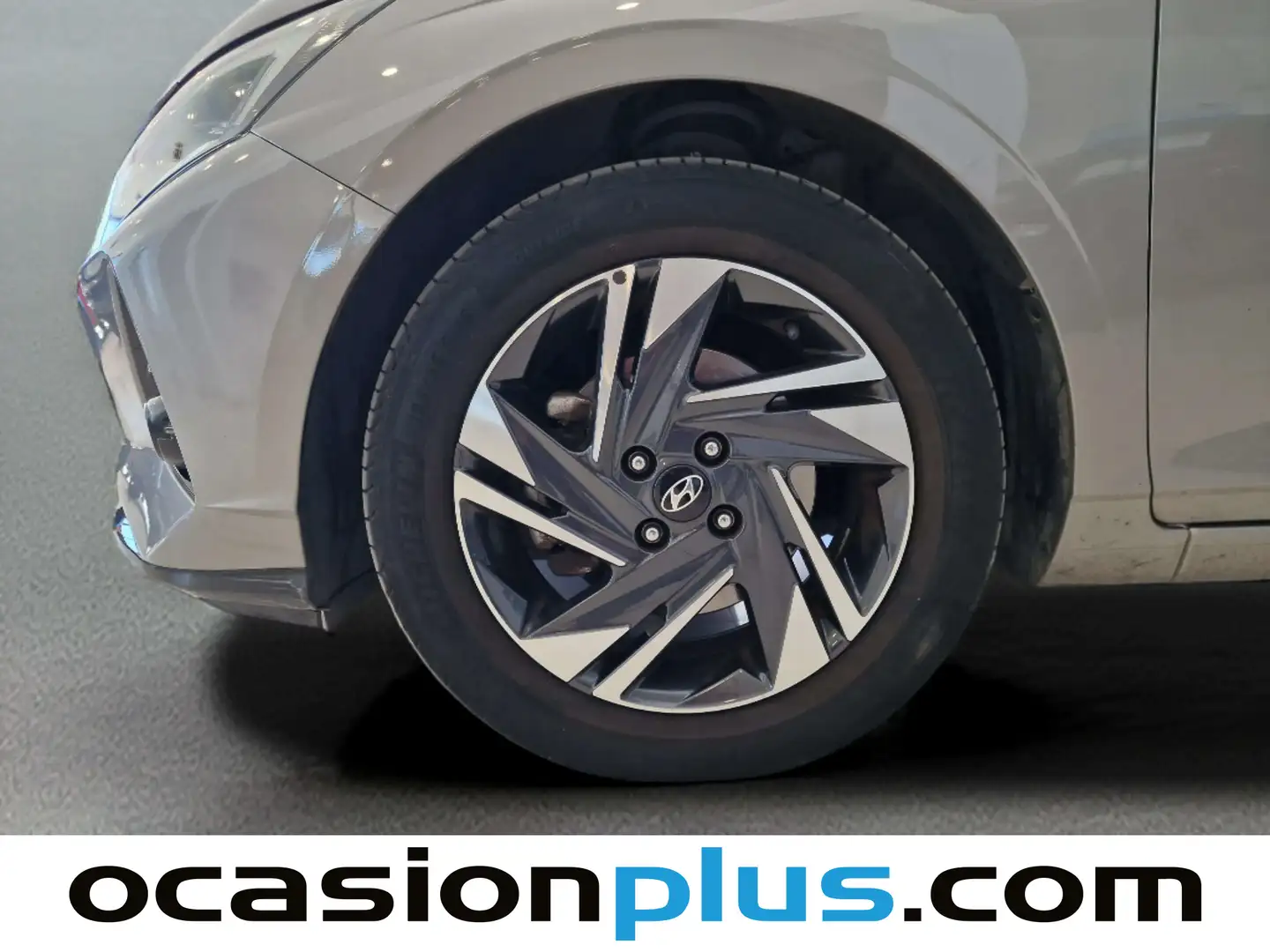 Foto Hyundai i20 Hyundai i20 1.0 TGDI 48V Tecno DCT (100 CV)