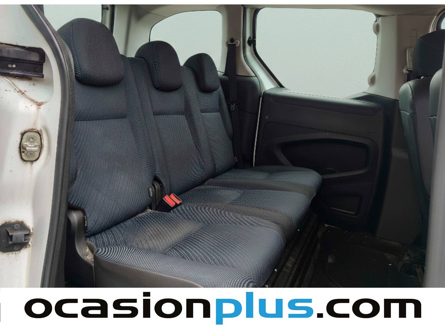 Foto Peugeot Partner Peugeot Partner Tepee Combi 1.6 HDI Confort (75 CV)