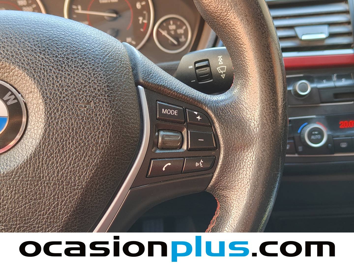 Foto BMW Serie 3 BMW Serie 3 320i AUTO (184 CV)