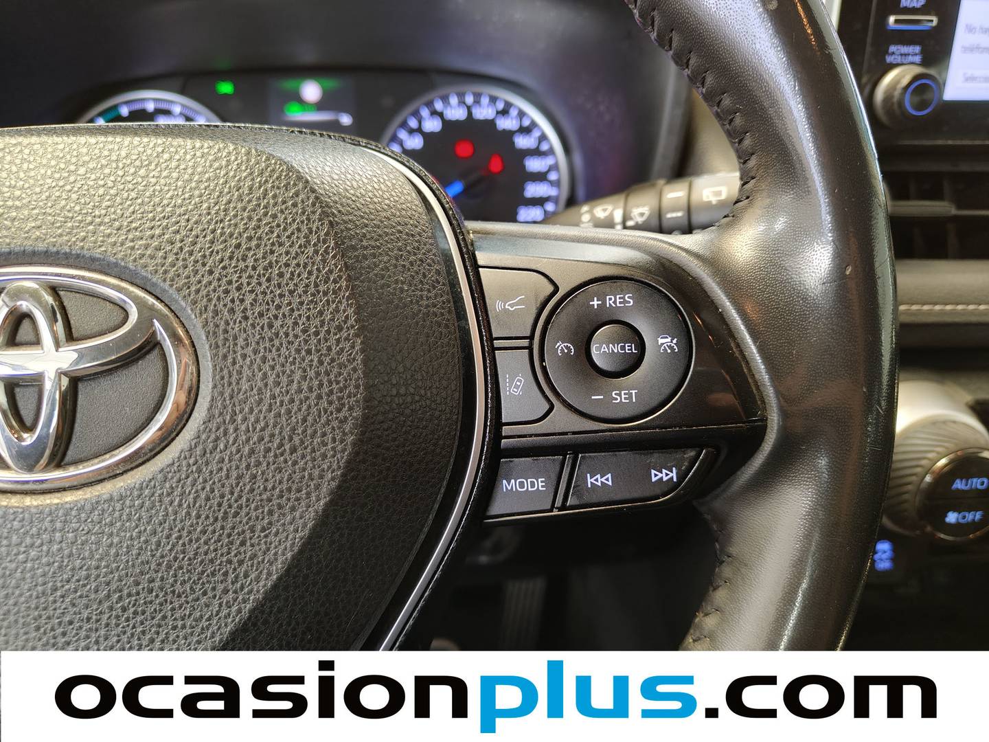 Foto Toyota Rav4 Toyota Rav4 220H Business 4WD (222 CV)