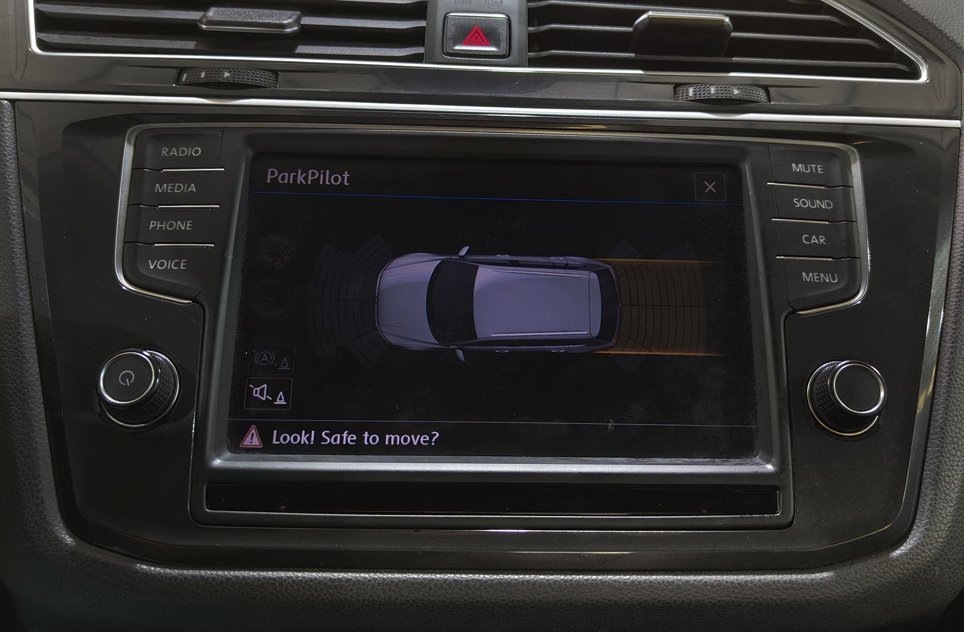 Volkswagen Tiguan Edition 1.4 TSI BMT - foto 8