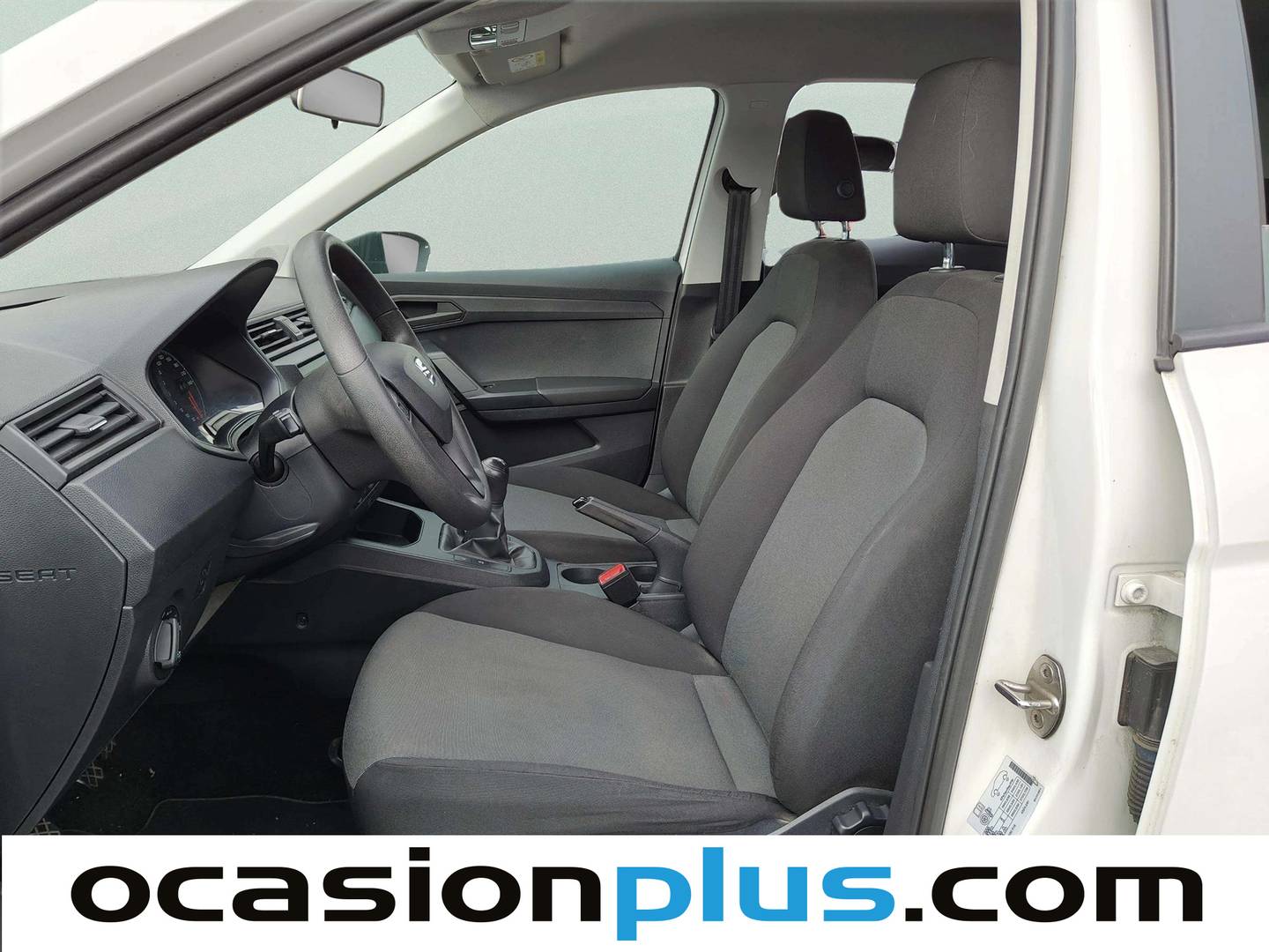 Foto asientos delanteros Seat Arona Seat Arona 1.6 TDI Reference Plus S&S (95 CV)