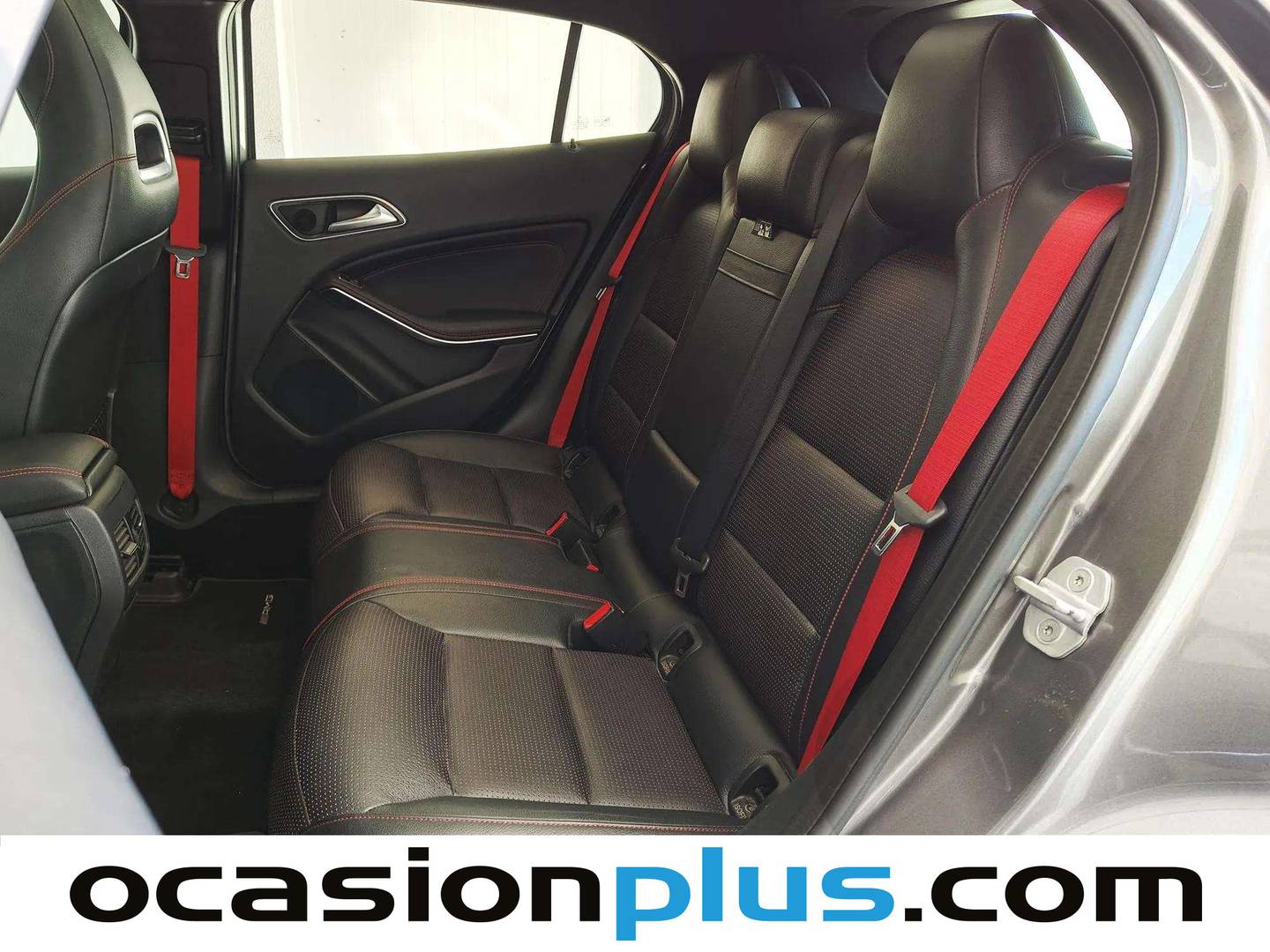 Foto asientos traseros Mercedes GLA Mercedes GLA AMG 45 4Matic (381 CV) Pack AMG