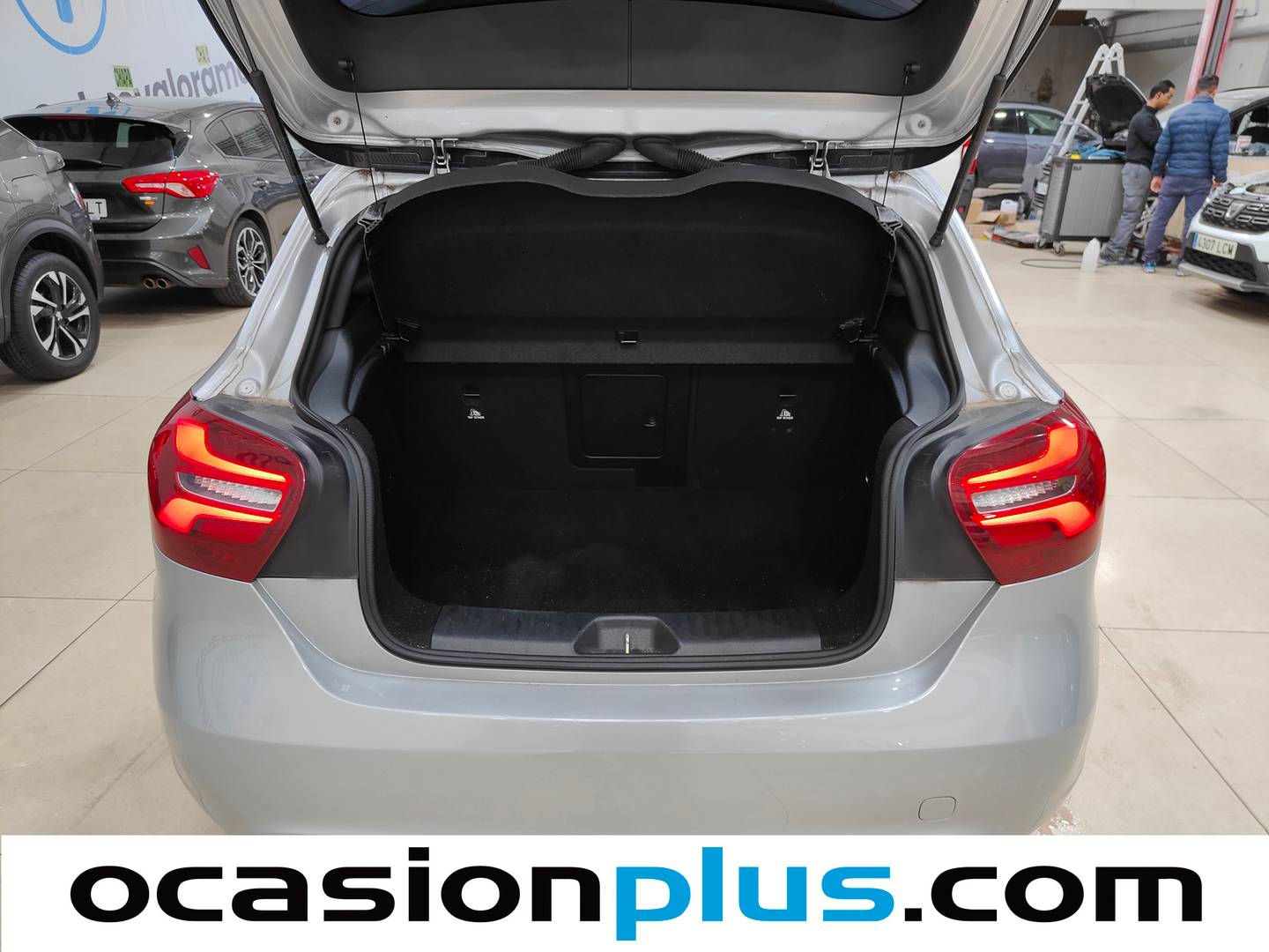 Fotos maletero Mercedes Clase A Mercedes Clase A 200 d  (136 CV)