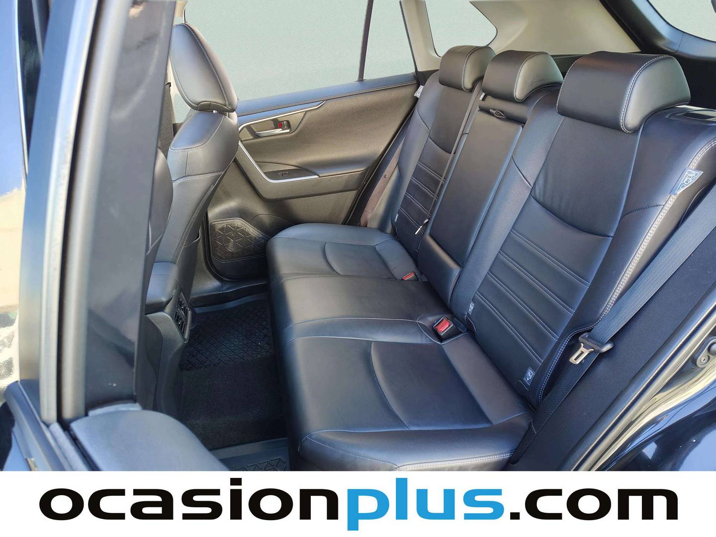 Foto asientos traseros Toyota Rav4 Toyota Rav4 2.5l hybrid Luxury  (218 CV)