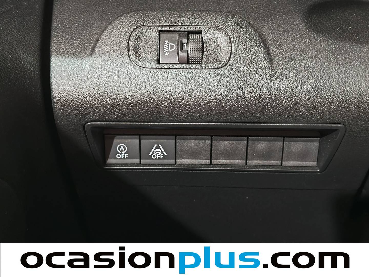 Equipamiento del Citroën Berlingo Citroën Berlingo BlueHDi 100 Talla M Live Pack (102 CV)