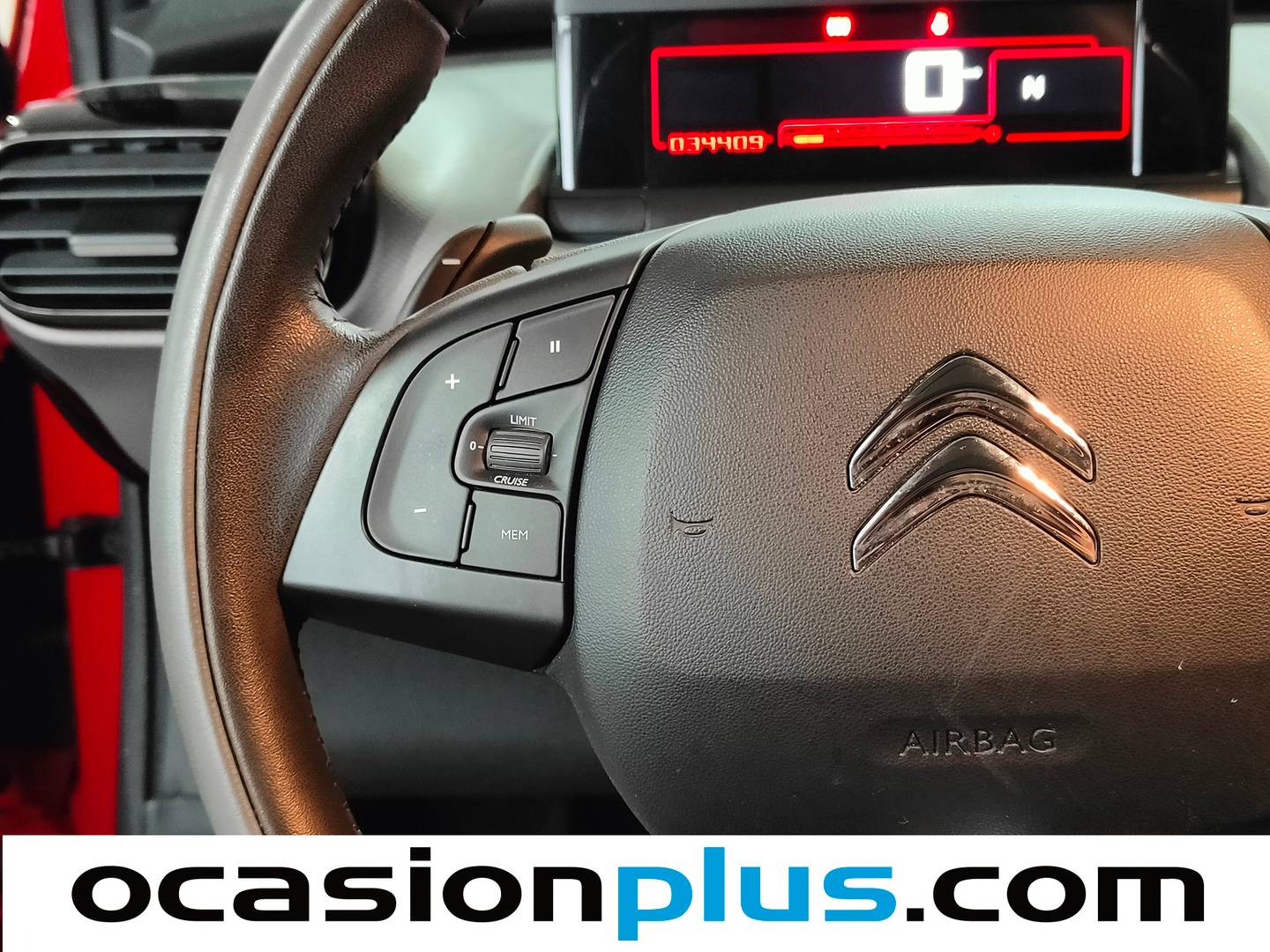 Extras y acabados del Citroën C4 Cactus Citroen C4 Cactus e-HDI 92 Feel Fine ETG6 (92 CV)