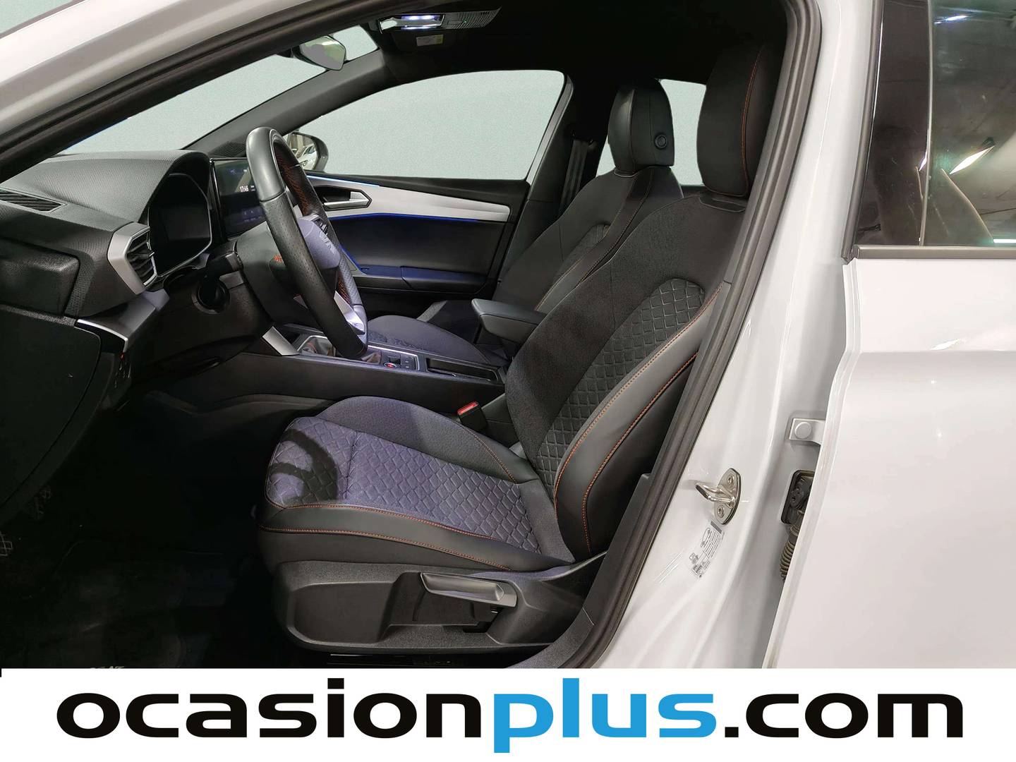 Foto asientos delanteros Seat León Seat León 1.5 TSI S&S FR XL (130 CV)