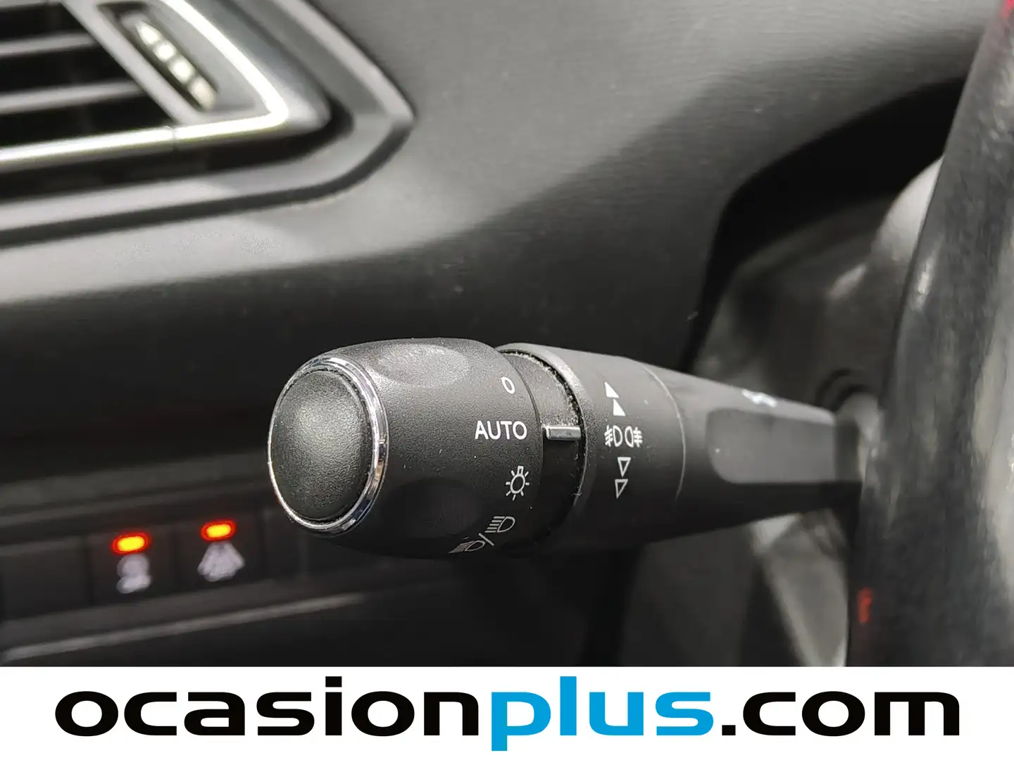 Foto Peugeot 308 Peugeot 308 BlueHDi 130 S&S Allure (130 CV)