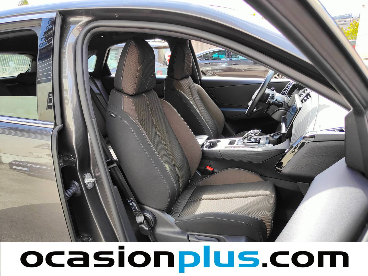 Foto DS DS 7 DS DS7 Crossback BlueHDi 130 Bastille Auto (130 CV)