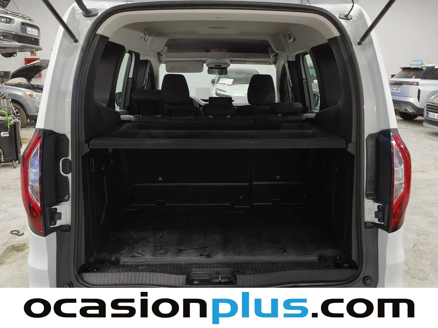 Fotos maletero Renault Kangoo Combi Renault Kangoo Combi Intens Edition One 1.5 Blue dCi (95 CV)