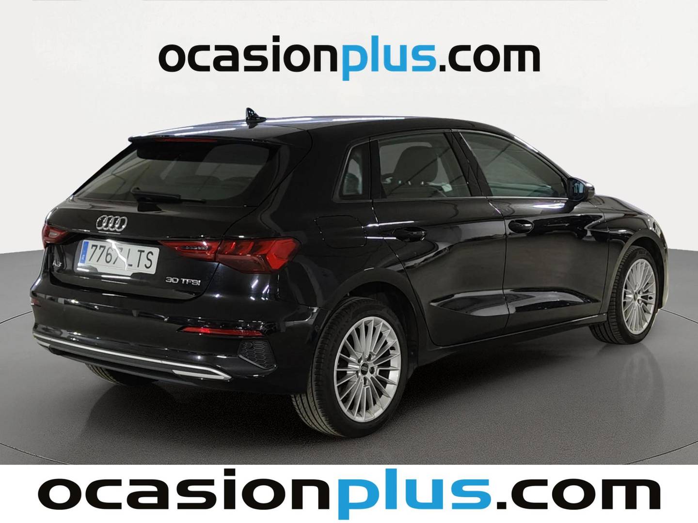 Foto trasera Audi A3 Audi A3 Sportback Advanced 30 TFSI (110 CV) derecha