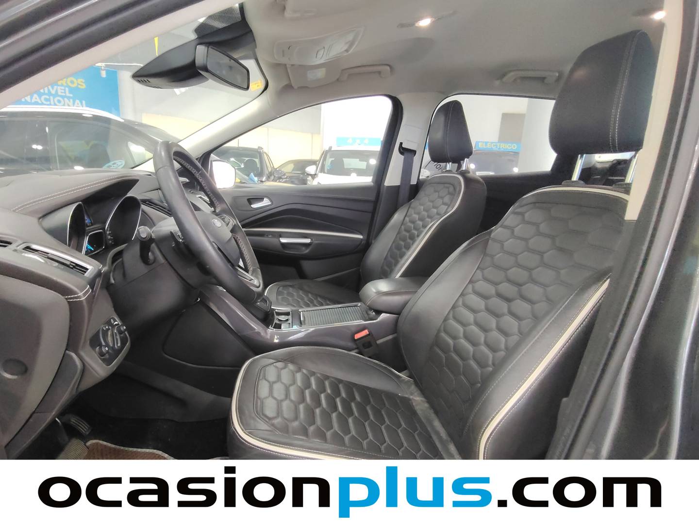 Foto asientos delanteros Ford Kuga Ford Kuga 1.5 EcoBoost S&S Vignale 4x4 Auto (180 CV)