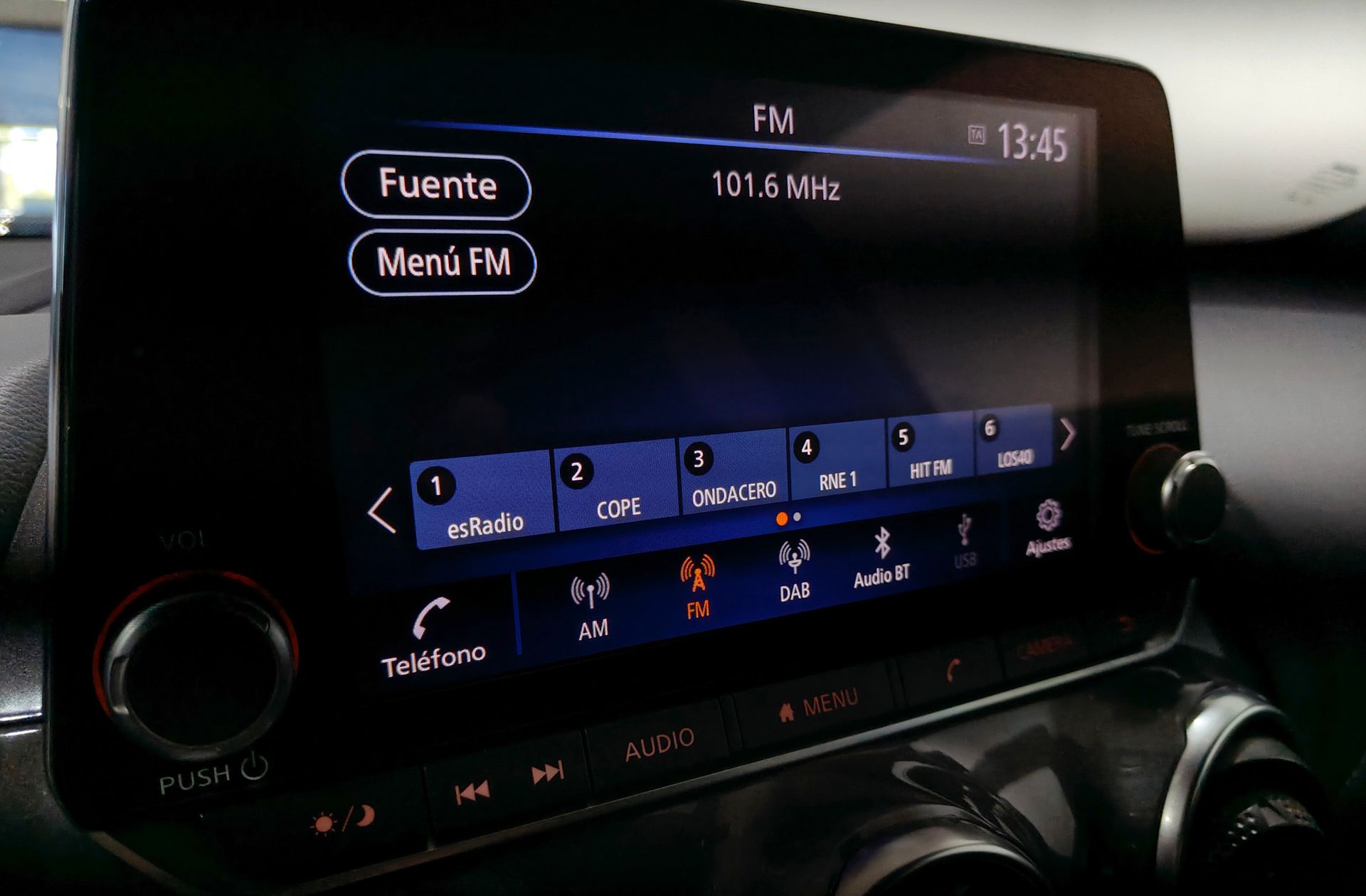 Nissan Juke DIG-T N-Connecta 4x2 - foto 35