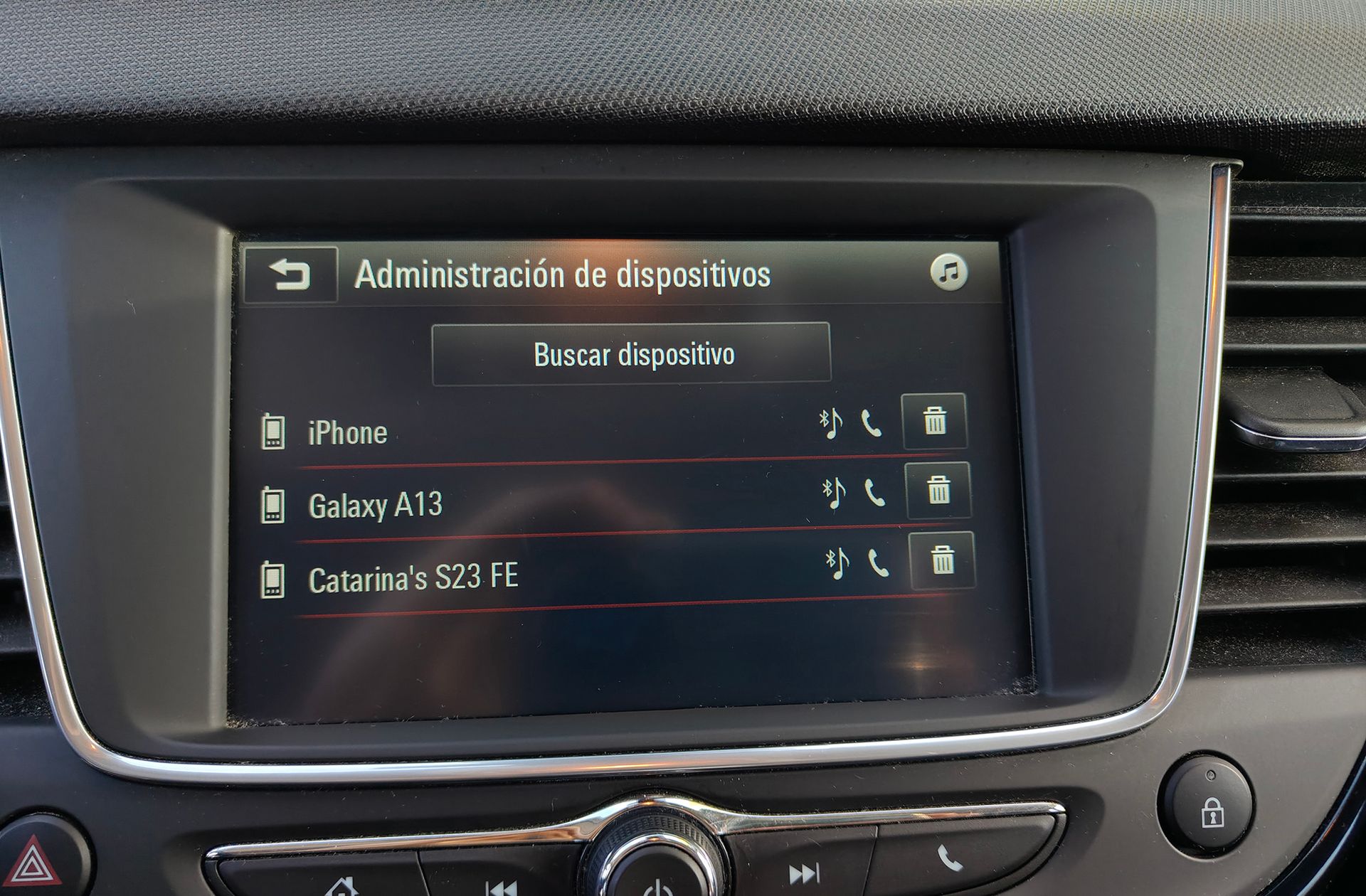 Opel Crossland 1.2 Design Line 120 Aniversario - foto 27