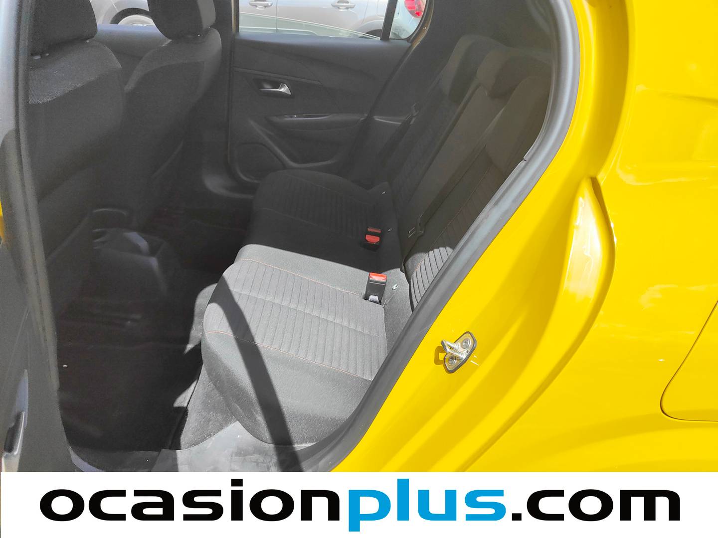 Foto asientos traseros Peugeot 208 Peugeot 208 PureTech 75 S&S Active Pack (75 CV)