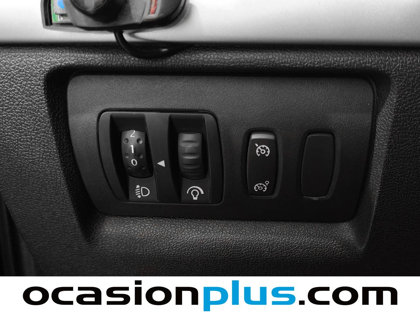 Extras y acabados del Renault Clio Renault Clio Dynamique dCi (85 CV)