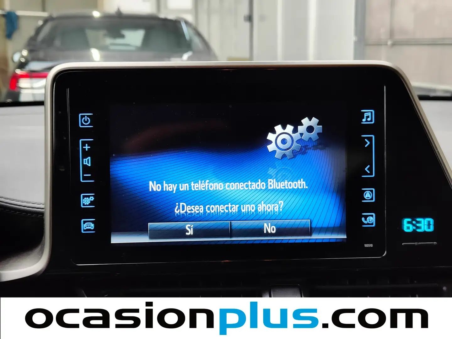 Foto Toyota C-HR Toyota C-HR 1.8 125H Active (122 CV)