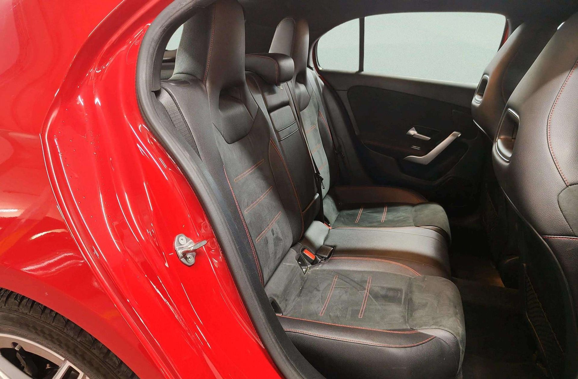 Mercedes-Benz Clase A 180 d Pack AMG - foto 21