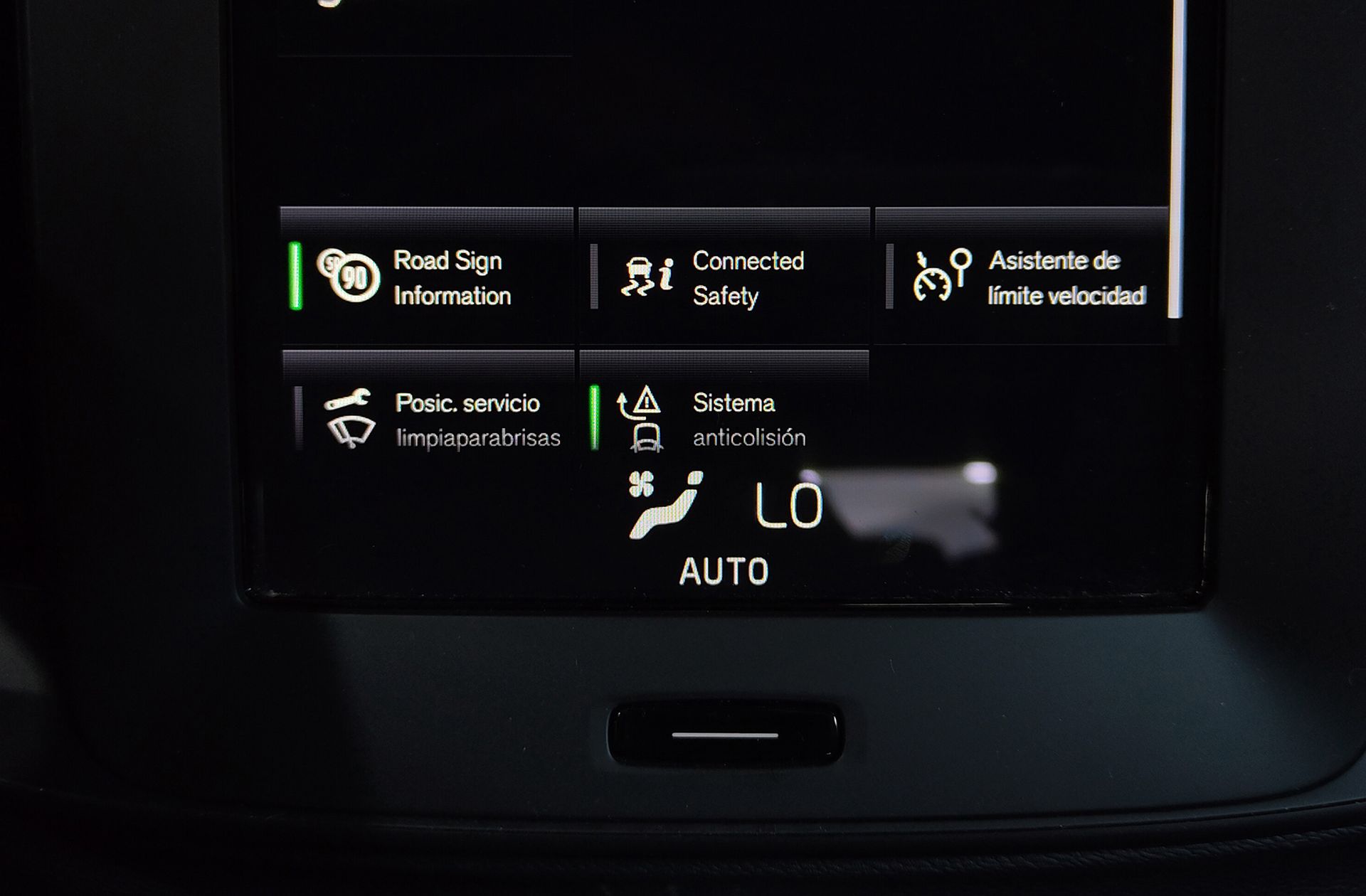Volvo XC40 T2 Essential - foto 13