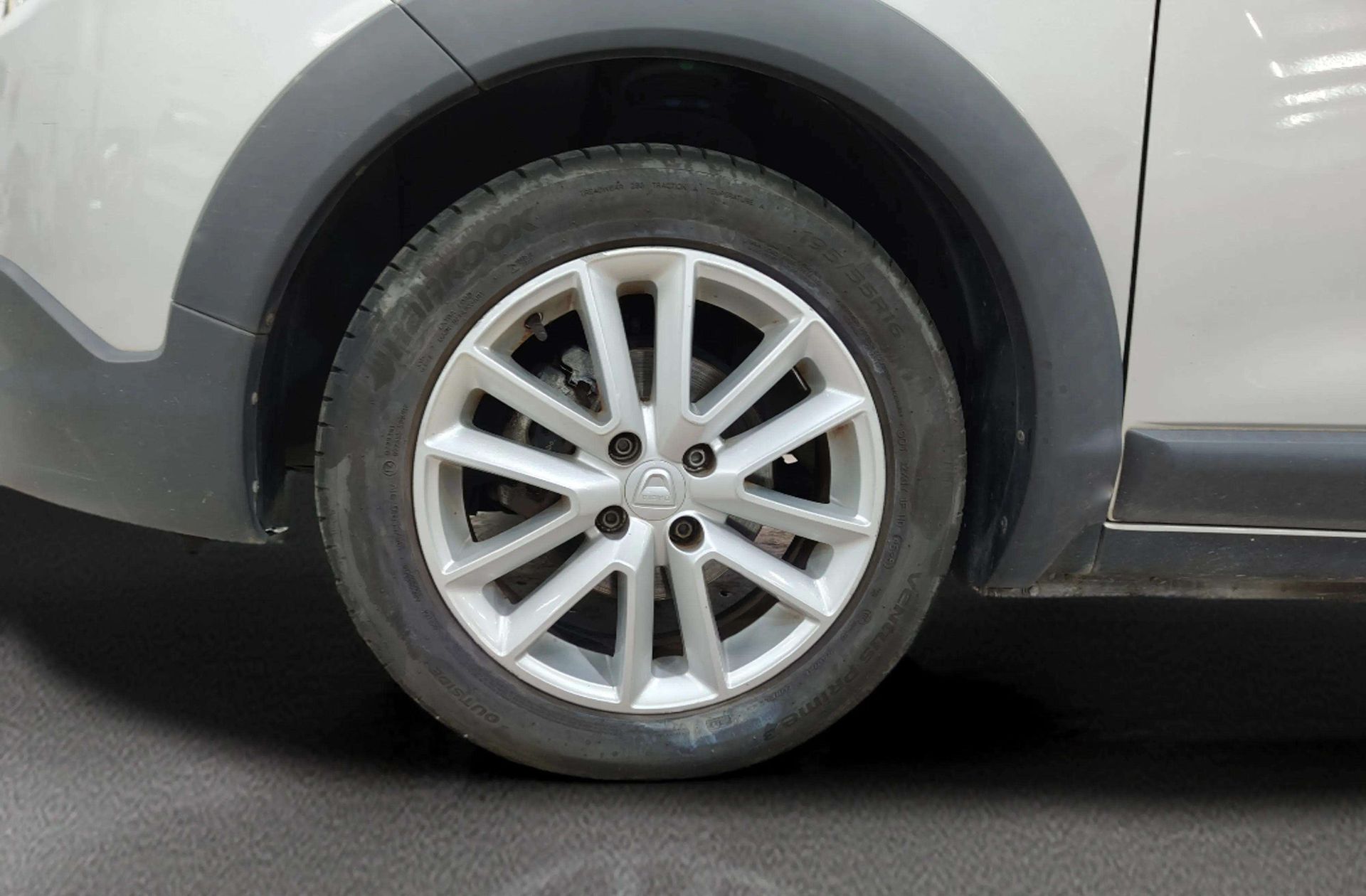 Dacia Lodgy Serie Limitada Nómada 1.6 7 plazas - foto 40
