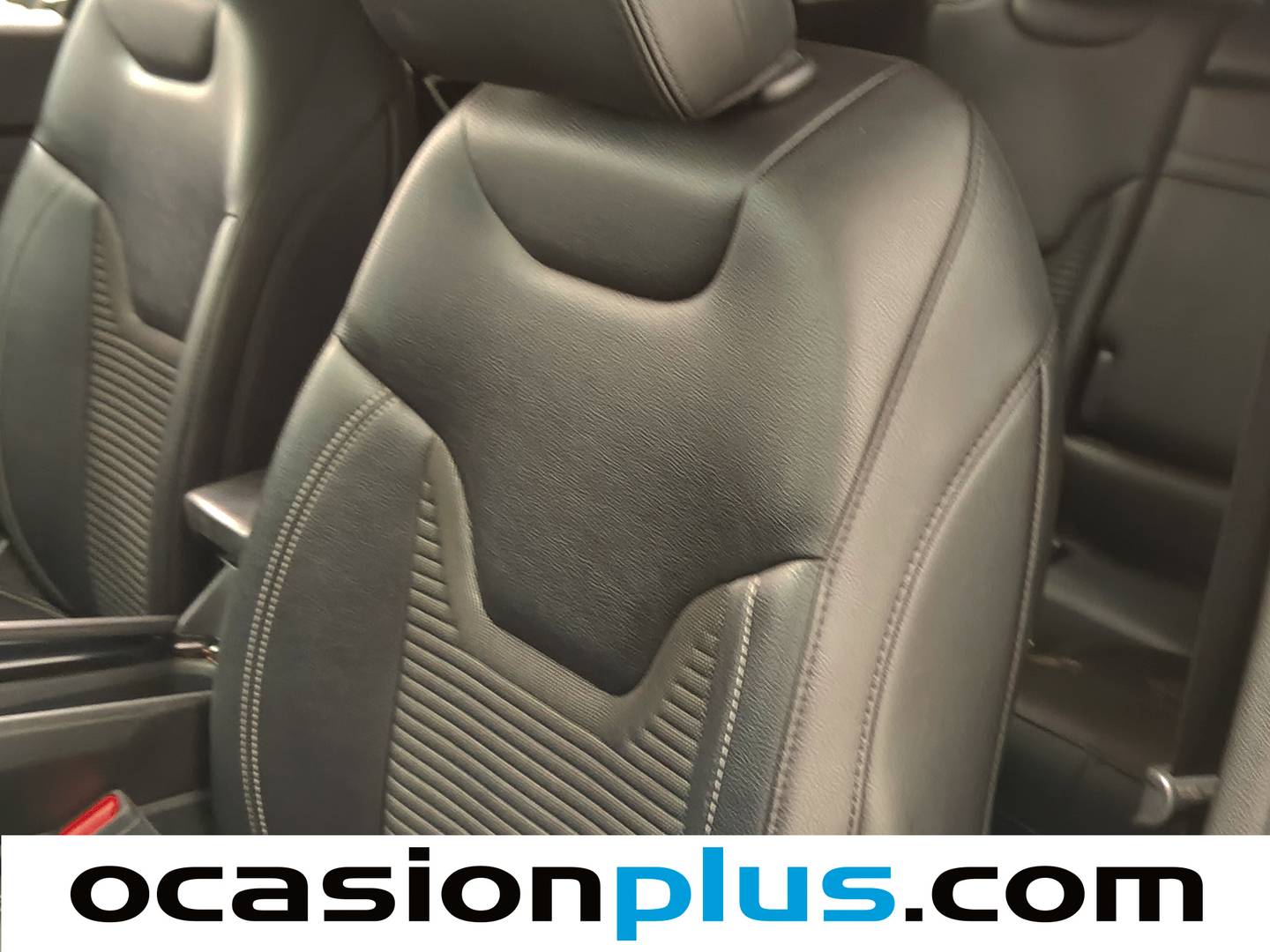 Foto Jeep Compass Jeep Compass 1.3 Gse Night Eagle FWD MT (130 CV)