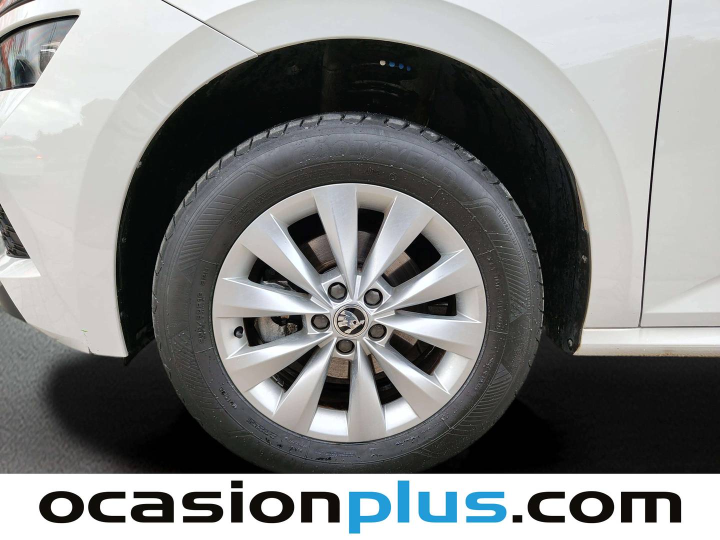 Skoda Kamiq Skoda Kamiq 1.0 TSI Ambition DSG (110 CV) 2021