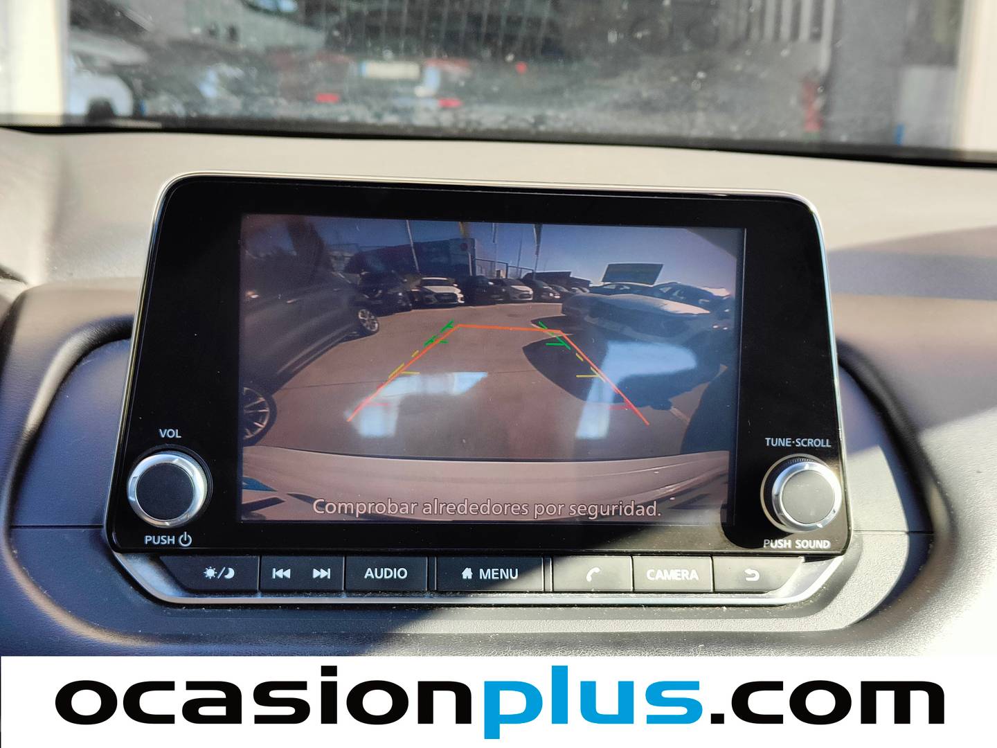 Equipamiento del Nissan QASHQAI Nissan Qashqai DIG-T 158 mHEV Acenta Xtronic (158 CV)