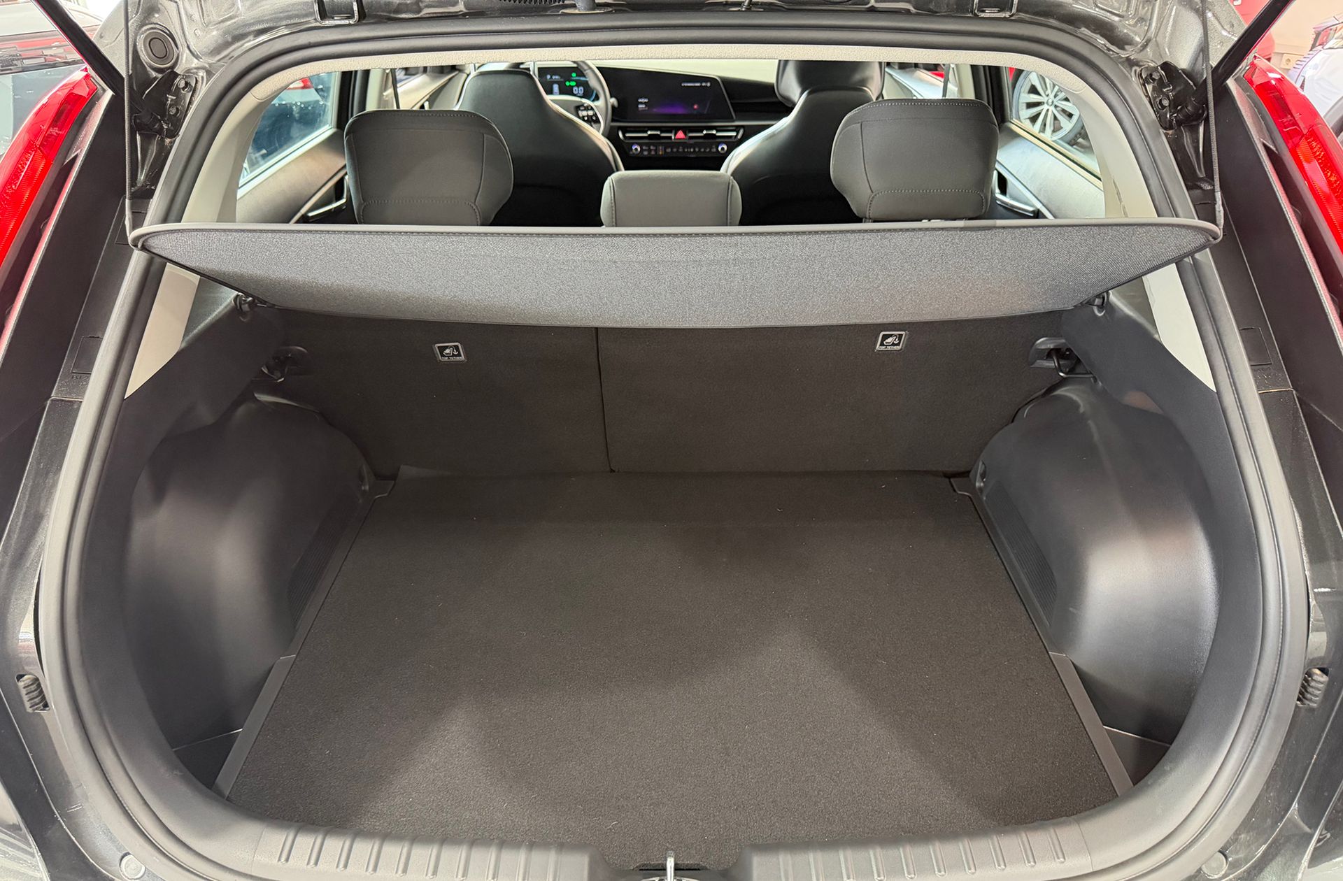 Kia Niro 1.6 GDi HEV Concept - foto 16