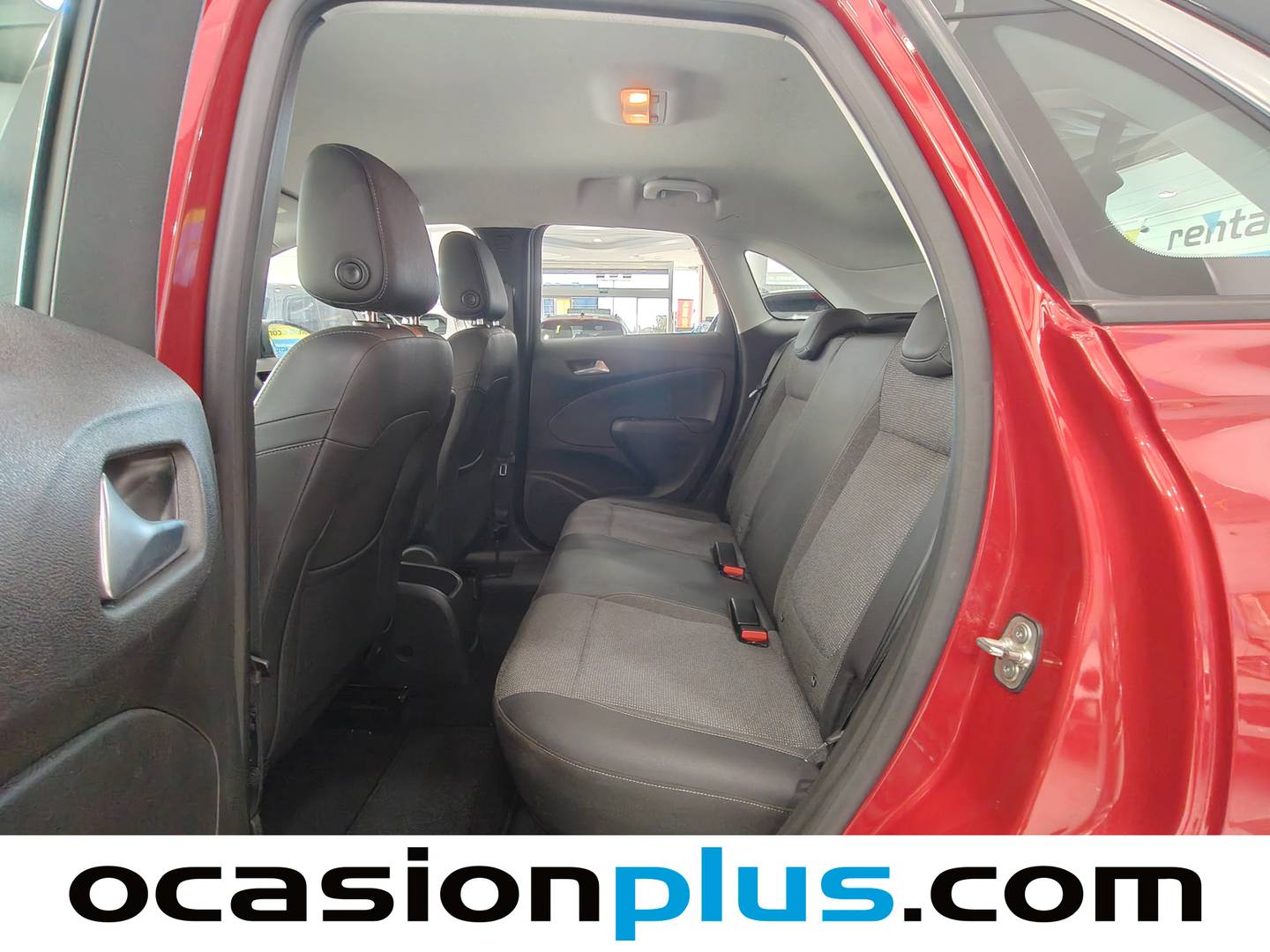 Foto asientos traseros Opel Crossland Opel Crossland 1.5D Business Elegance Auto (120 CV)