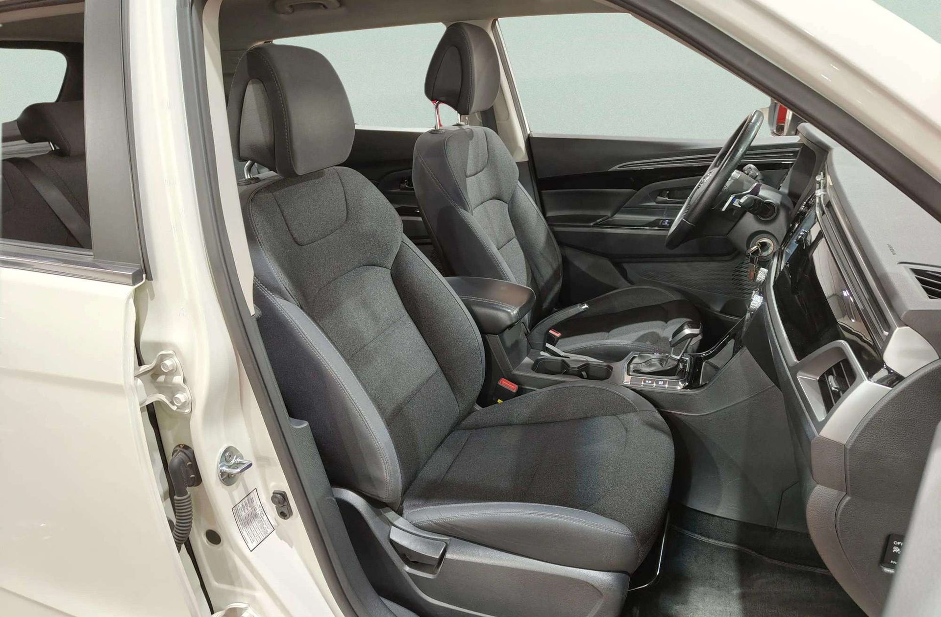 SsangYong Korando D16T Urban - foto 15