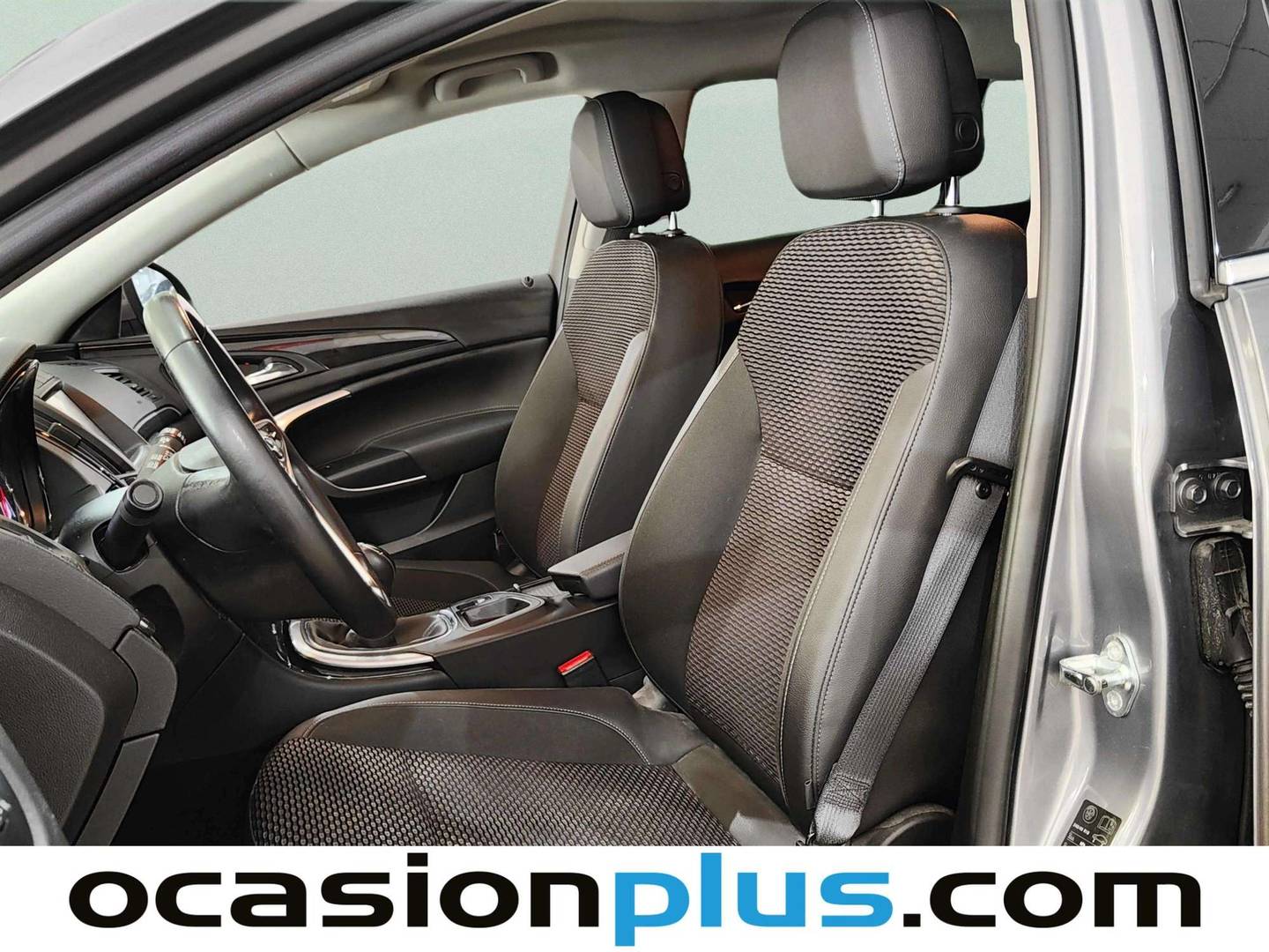 Foto asientos delanteros Opel Insignia Opel Insignia Sports Tourer 1.6 CDTI S&S ecoFlex Excellence (136 CV)