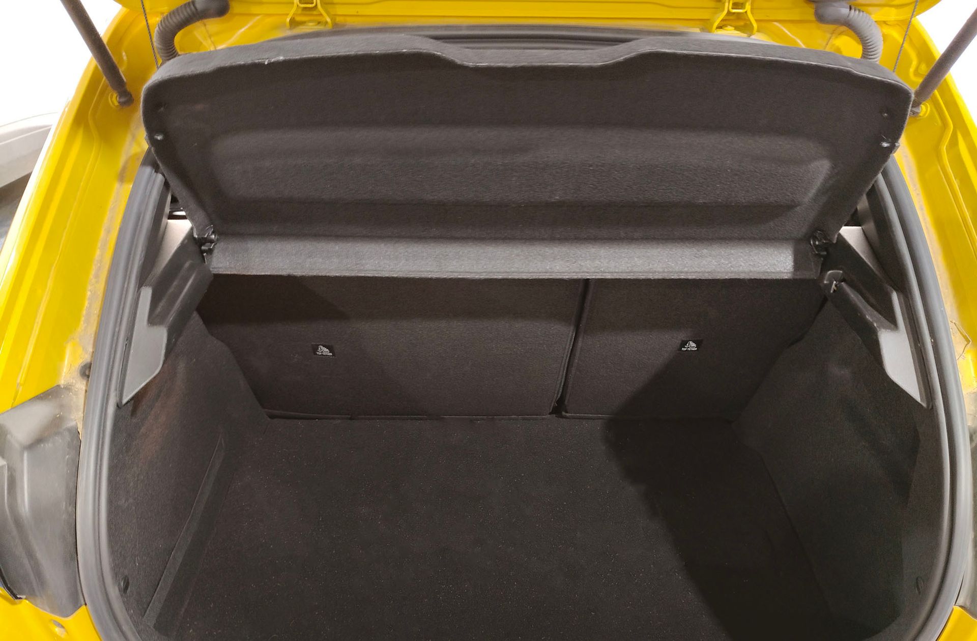 Peugeot 208 PureTech 130 Allure Pack EAT8 - foto 17